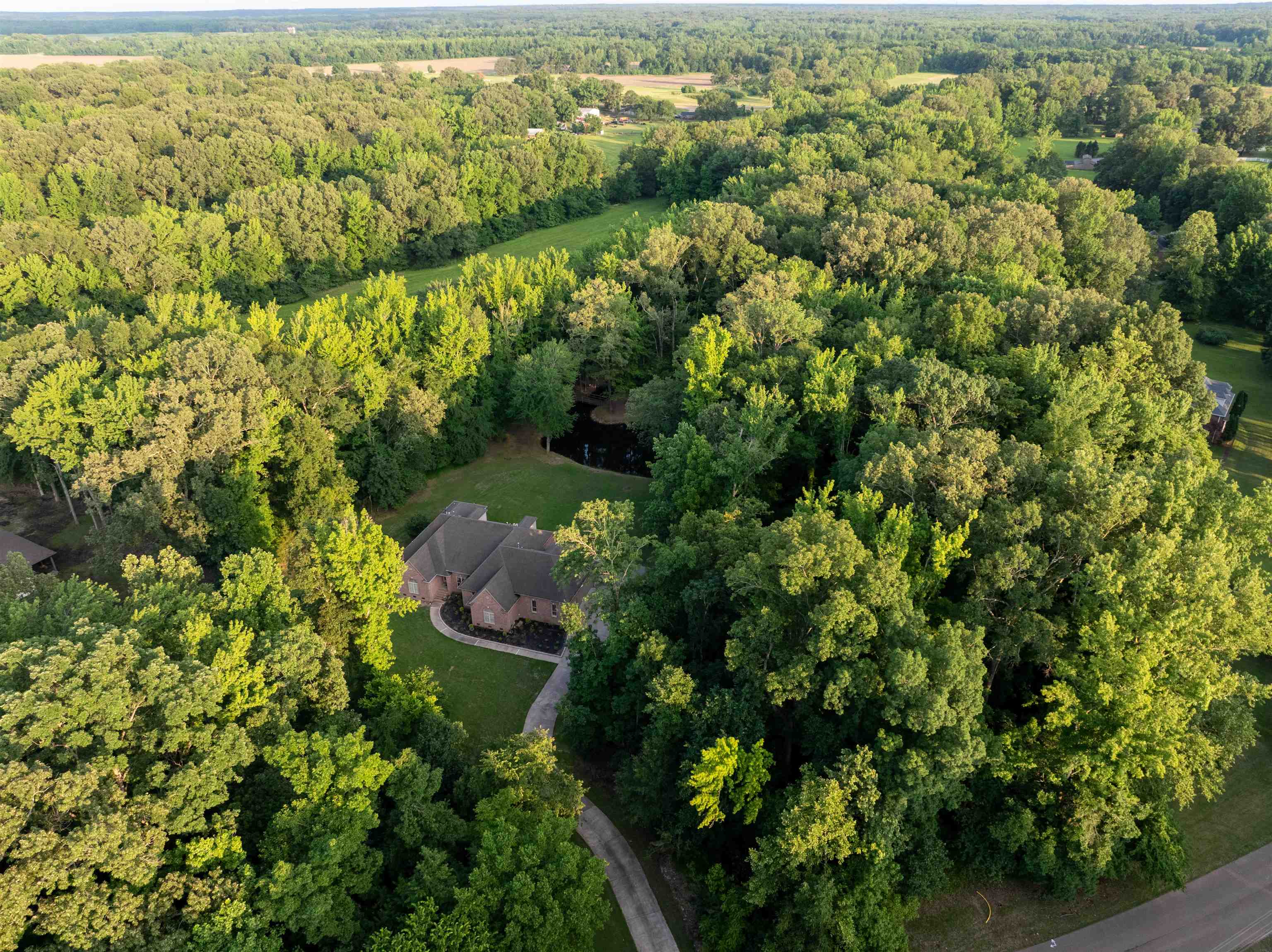 580 Hickory Lake Rd Property Photo 1