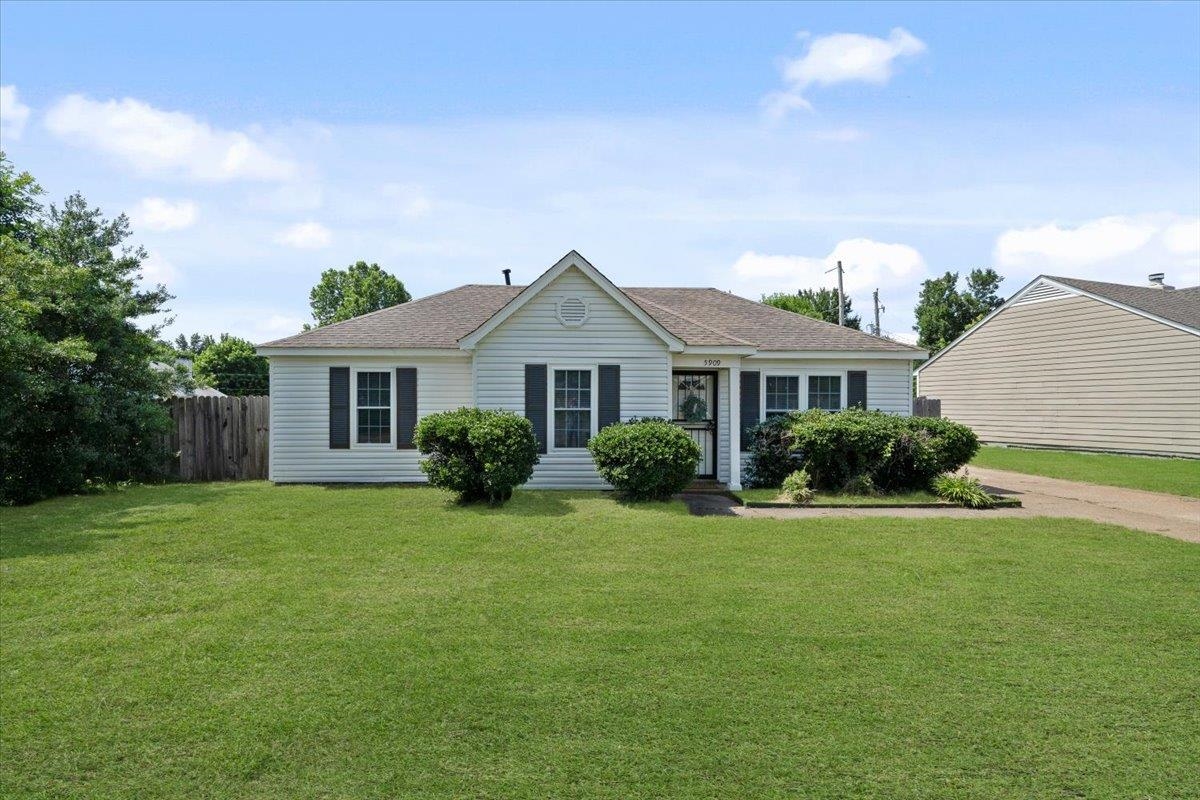 5909 Cottage Hill Dr Property Photo 1