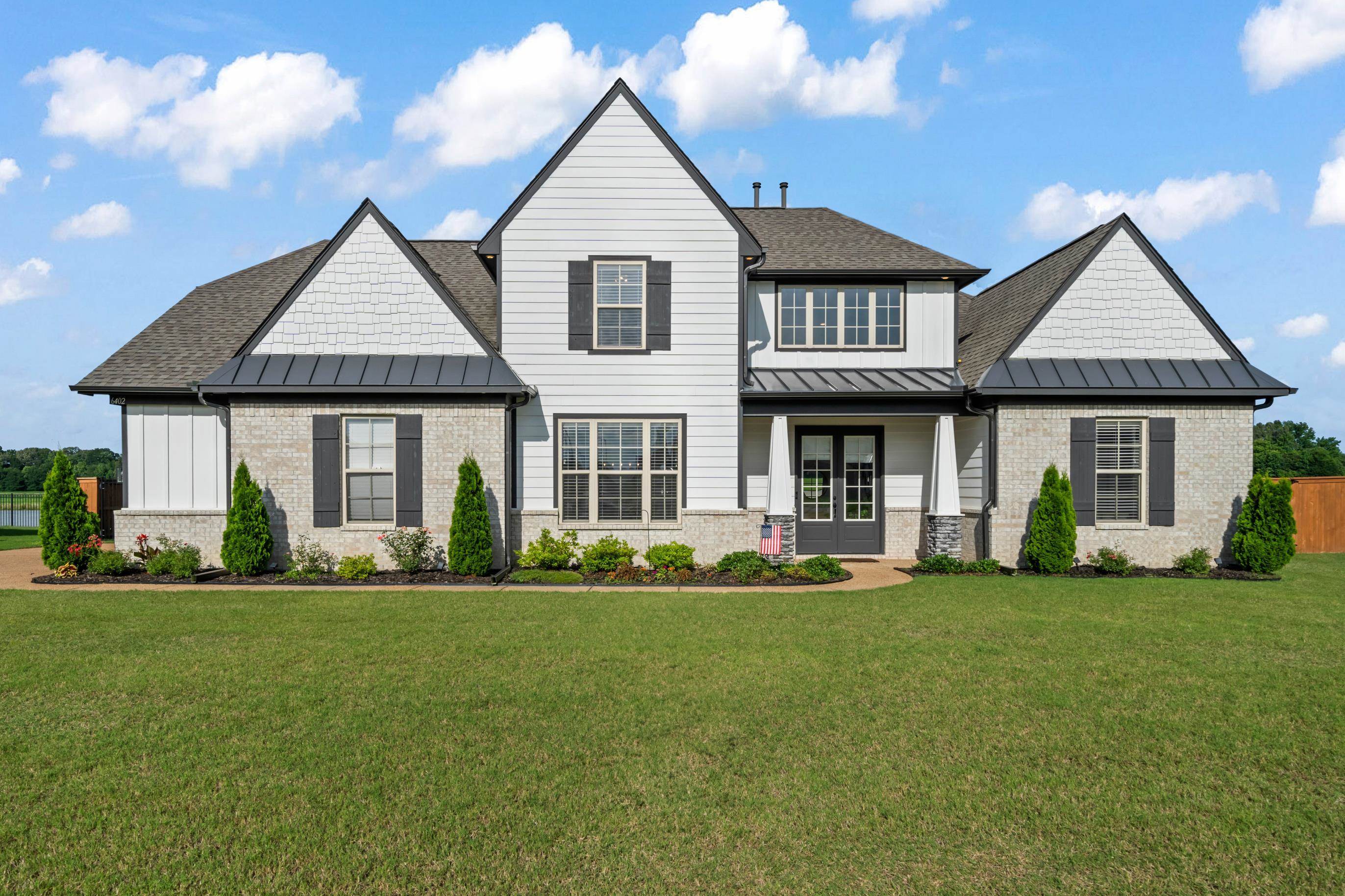 6402 Clarkson Cir E Property Photo 1