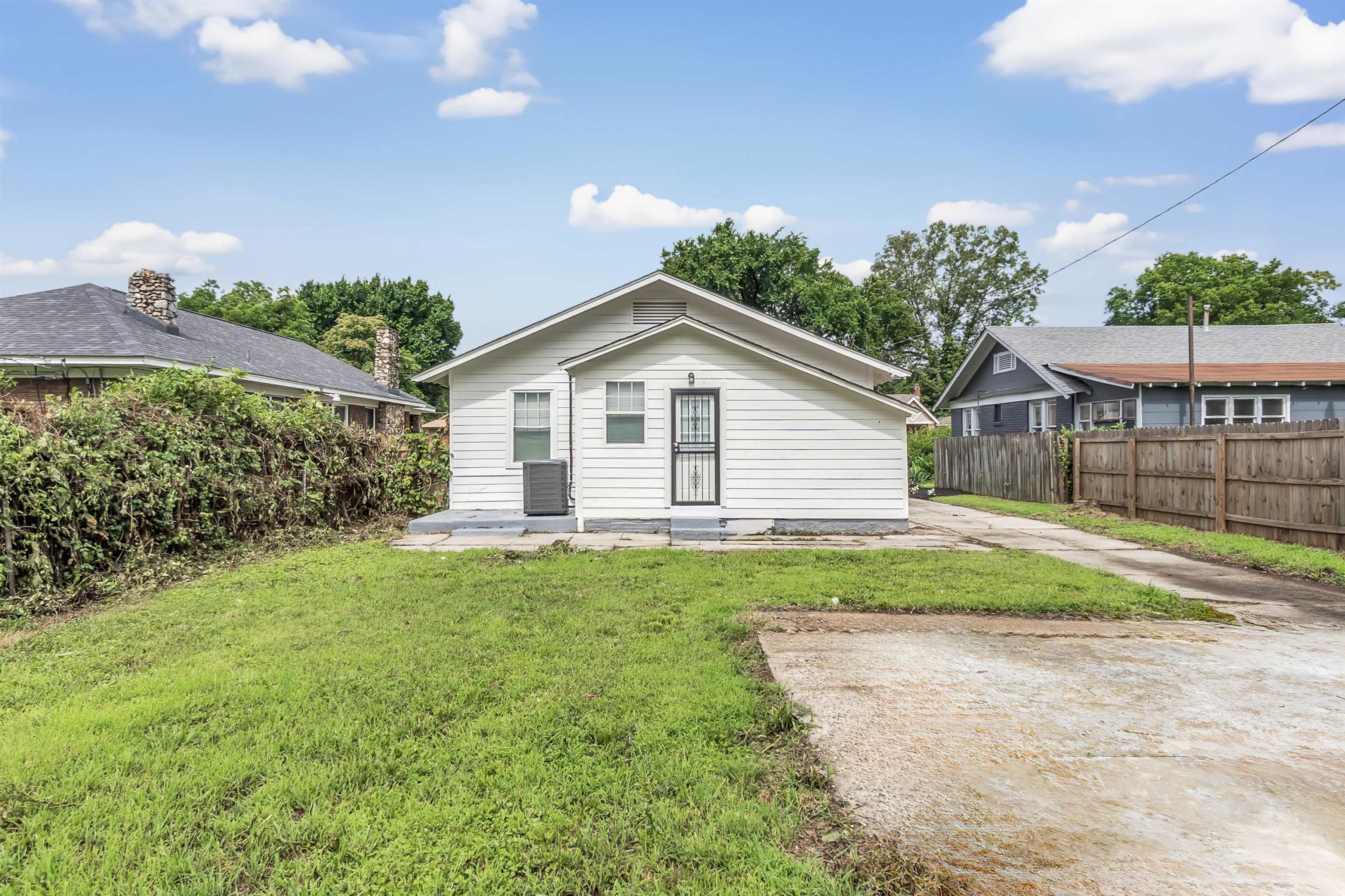 764 Garland St Property Photo 29