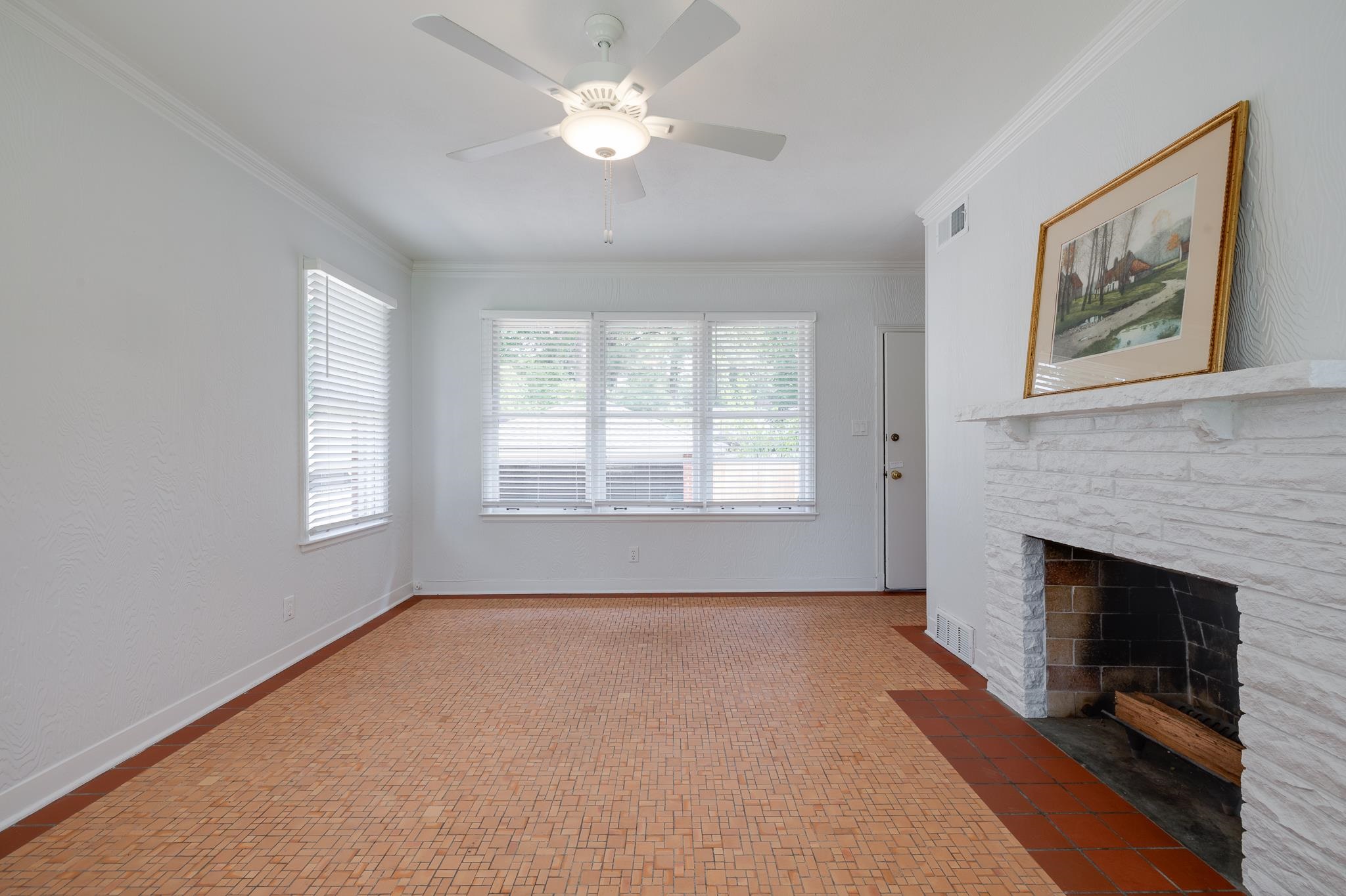 5208 Gwynne Rd Property Photo 8
