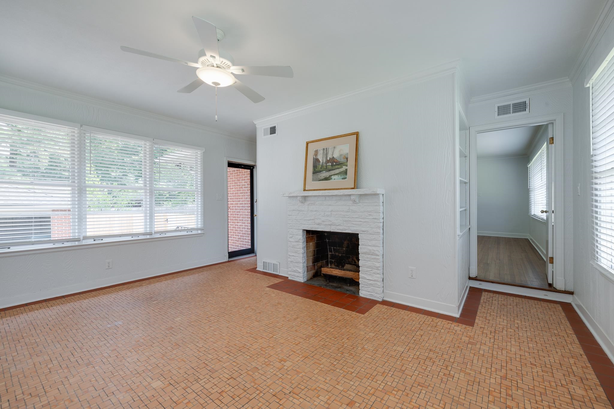 5208 Gwynne Rd Property Photo 9