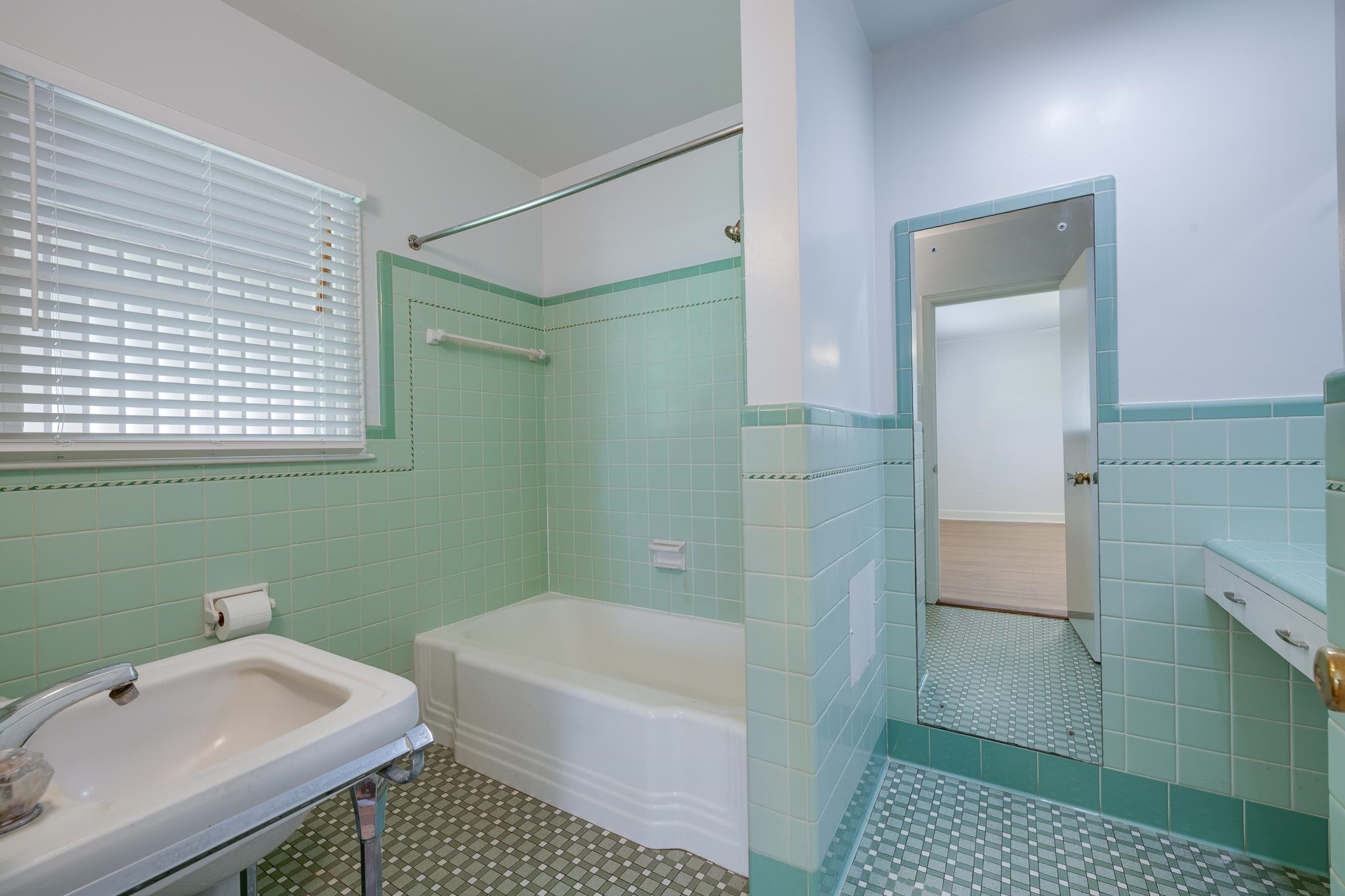 5208 Gwynne Rd Property Photo 20