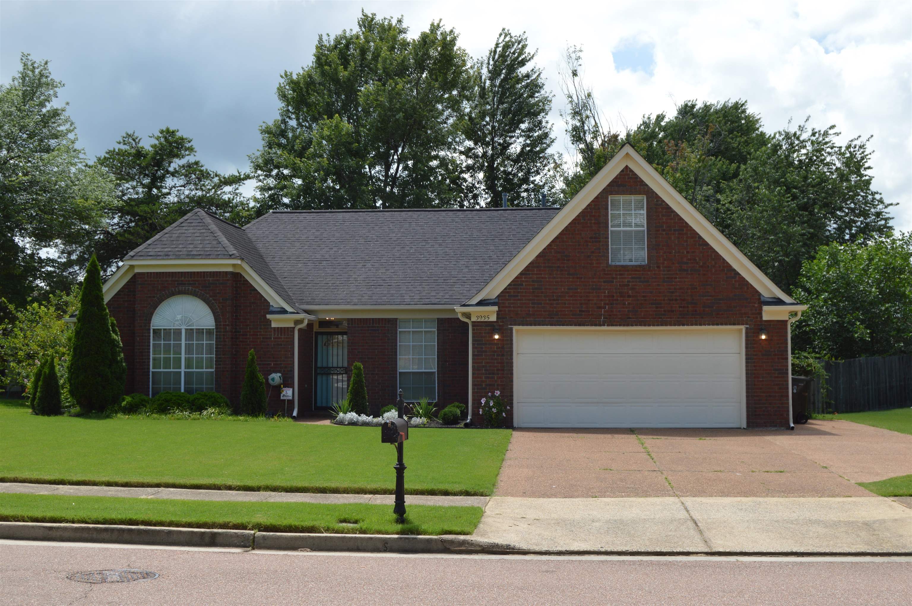 3935 Wildberry Ct Property Photo 1