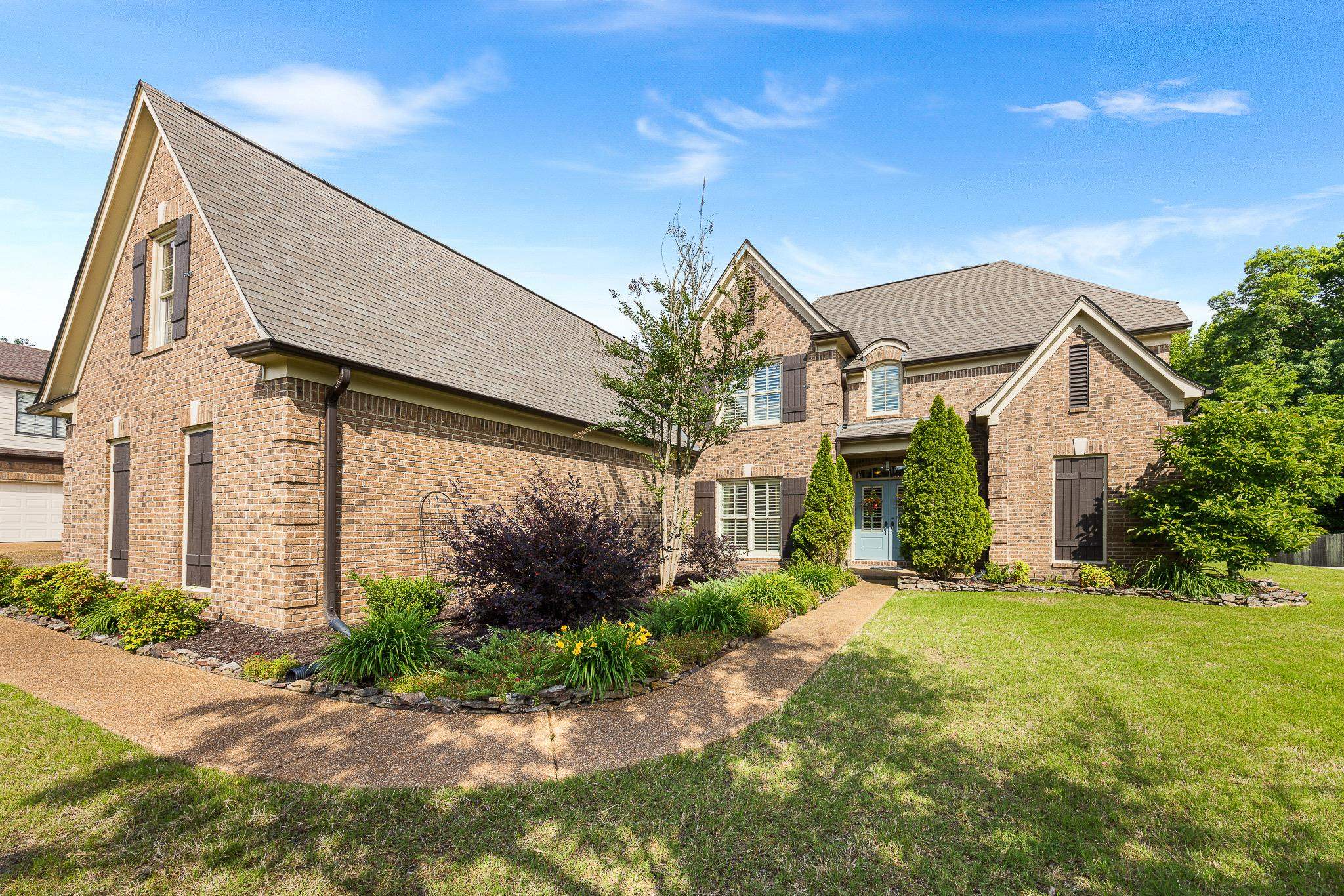 5420 Scarlet Ridge Dr Property Photo 1