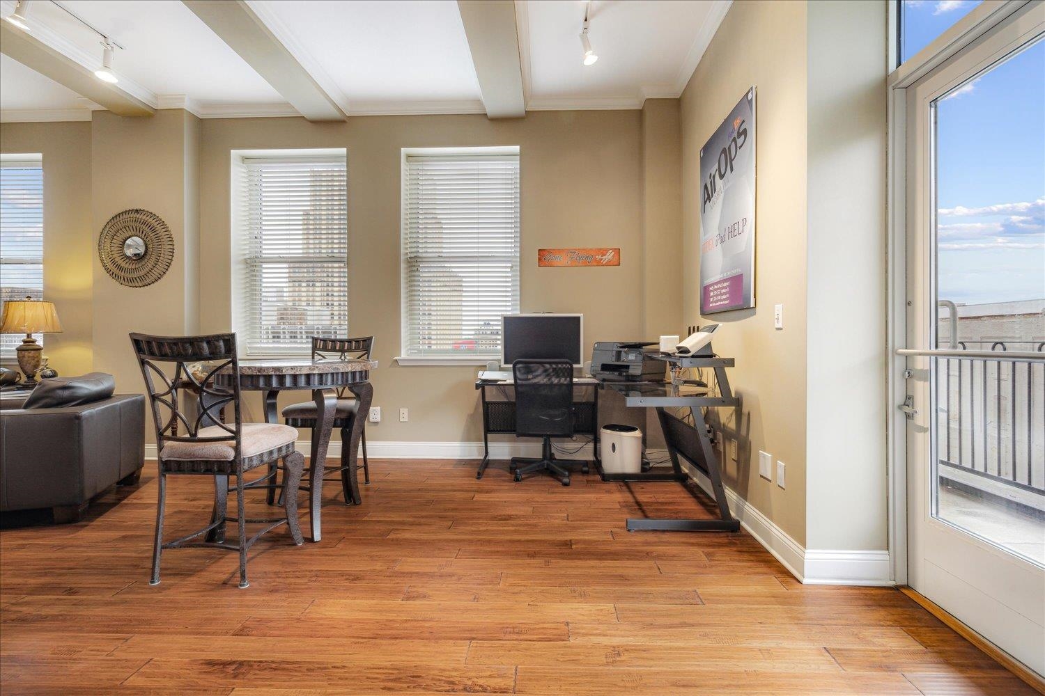 127 Madison Ave 602 Property Photo 5