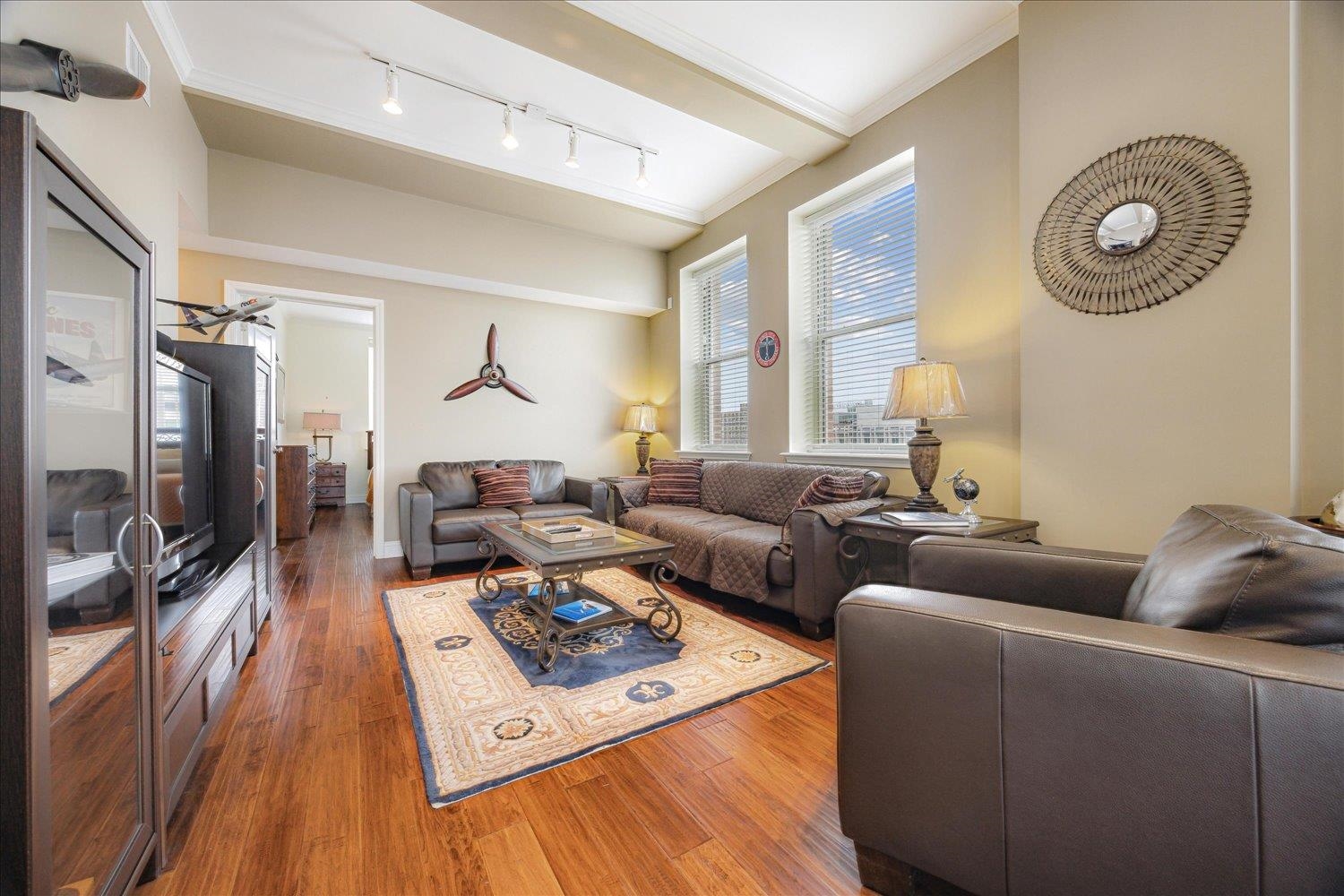 127 Madison Ave 602 Property Photo 8