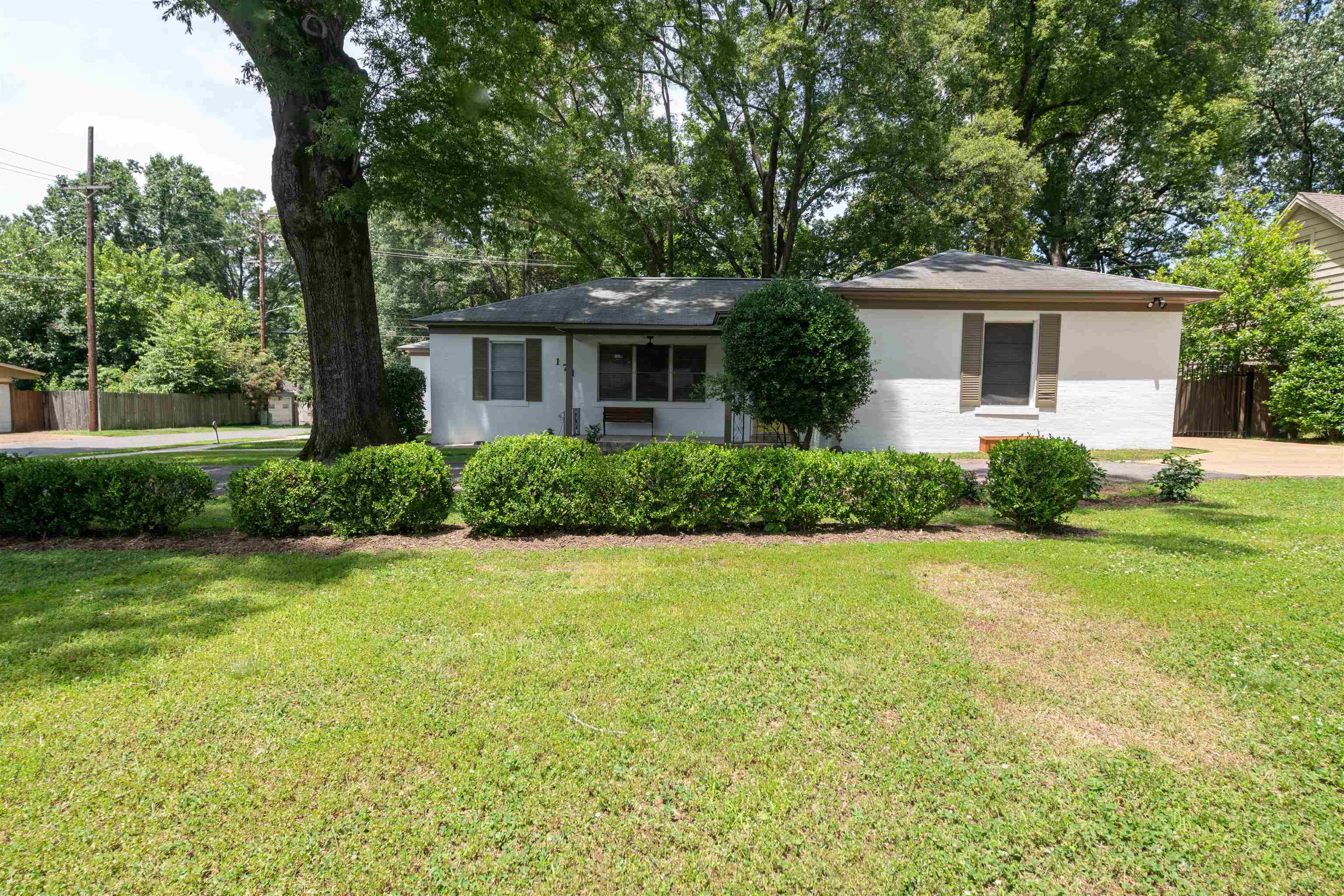 171 Palisade St Property Photo 1