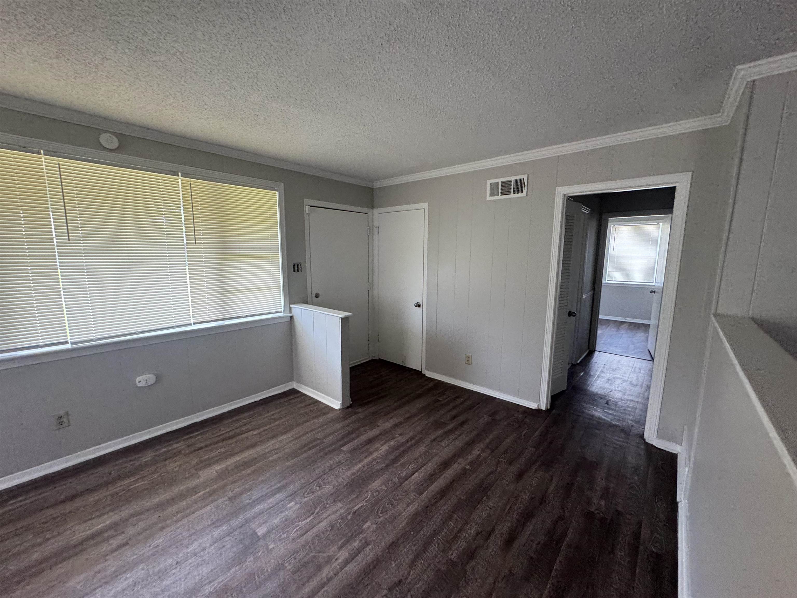 3026 Dearing Rd Property Photo 2