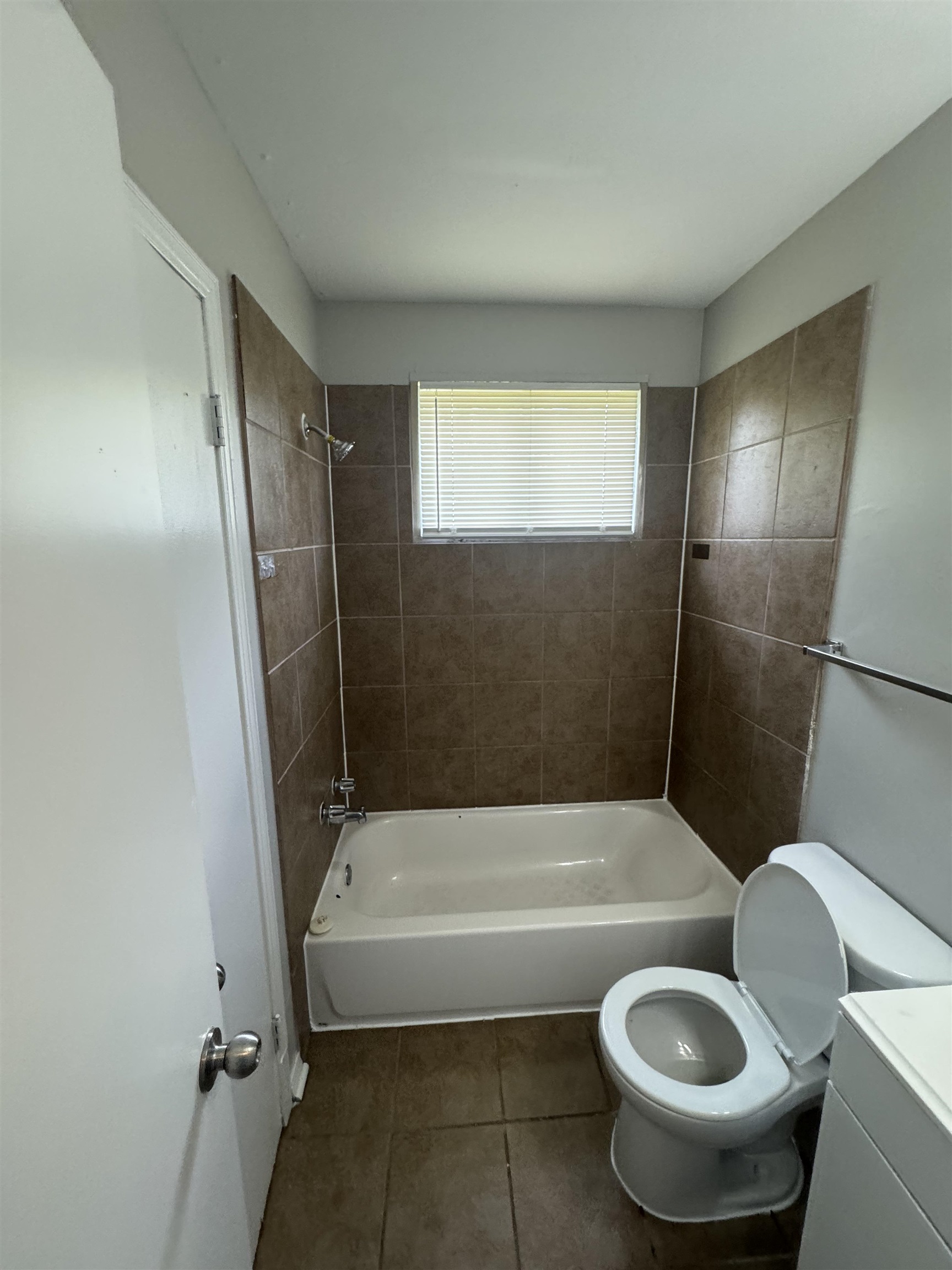 3026 Dearing Rd Property Photo 5