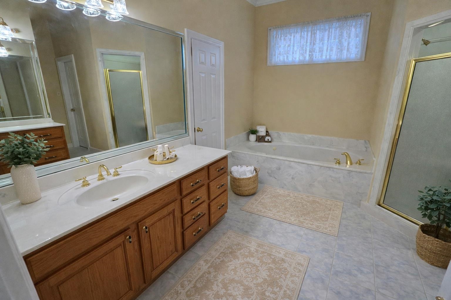 258 N White Station Rd Property Photo 14