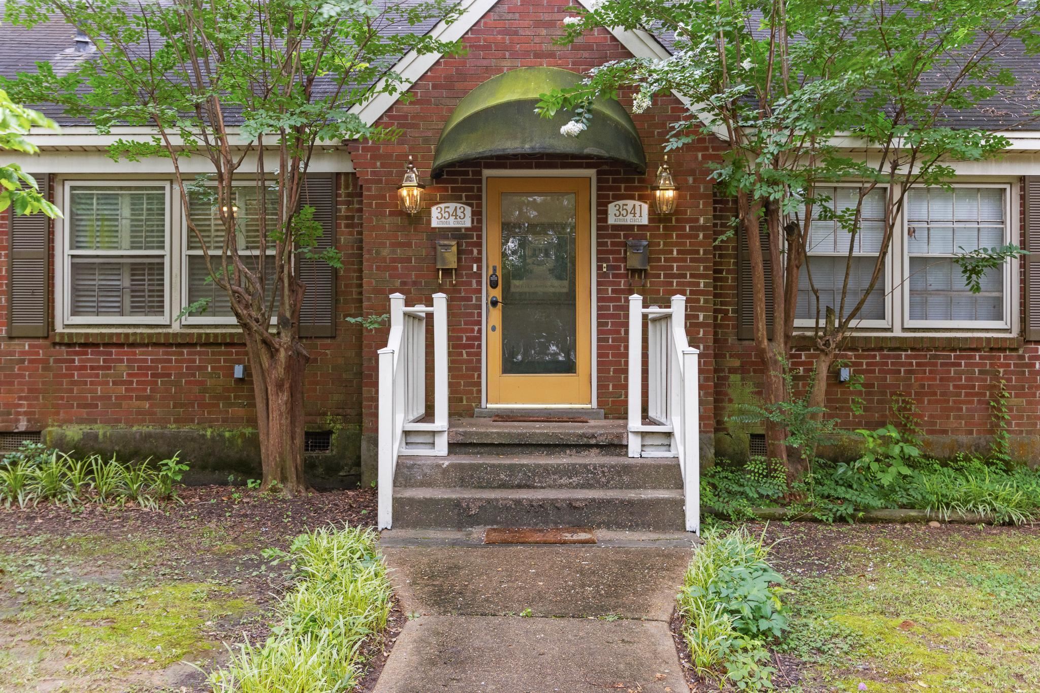 3541 Aurora Cir Property Photo 1