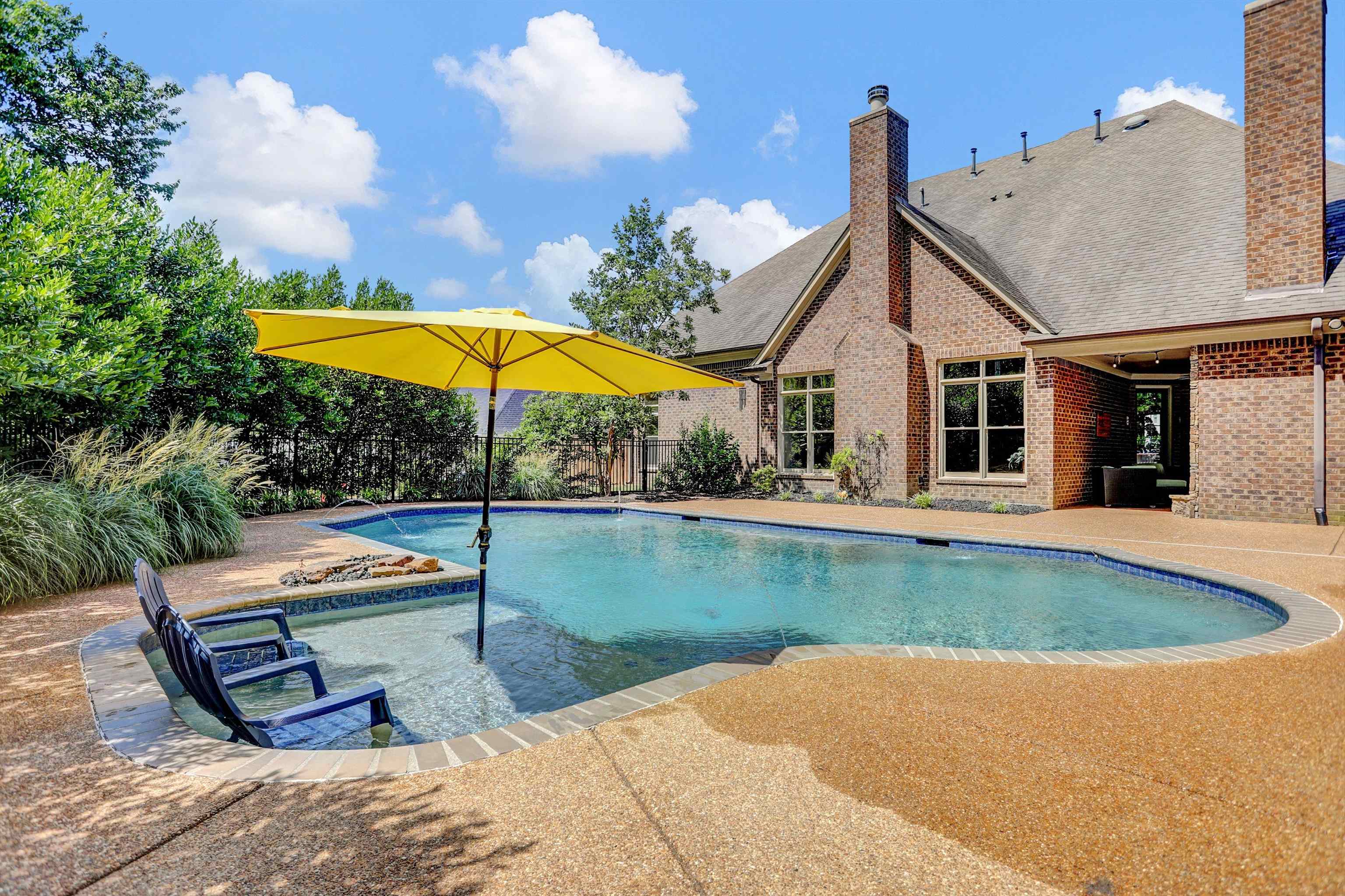 3930 S Potter Woods Cv Property Photo 1