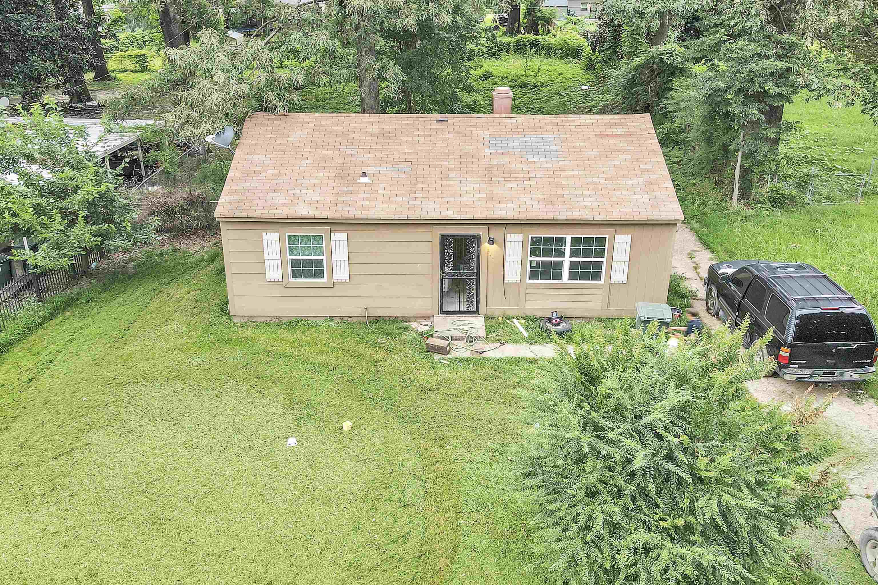 842 RESTBROOK AVE Property Photo 1