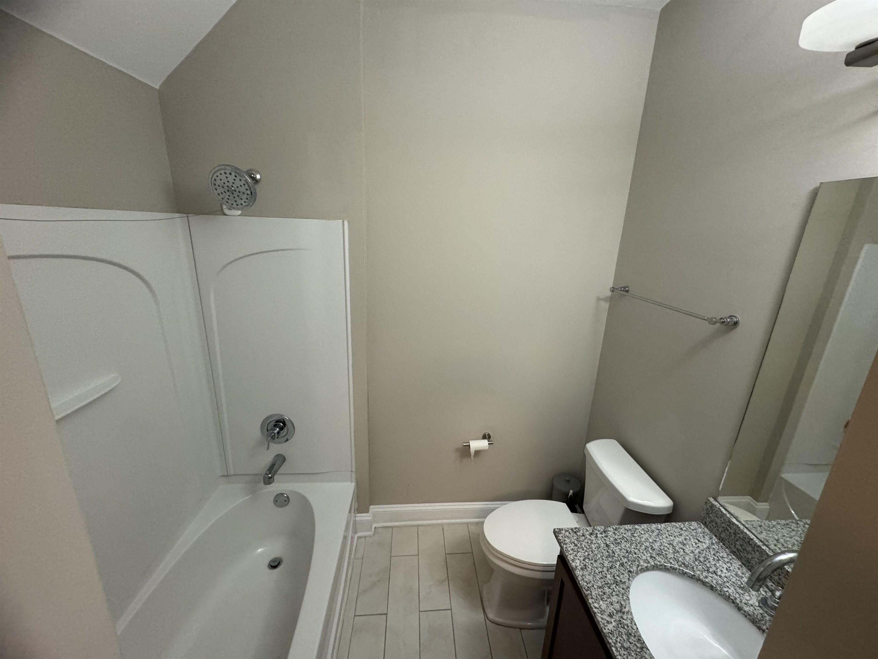 70 W Carolina St 105 Property Photo 19