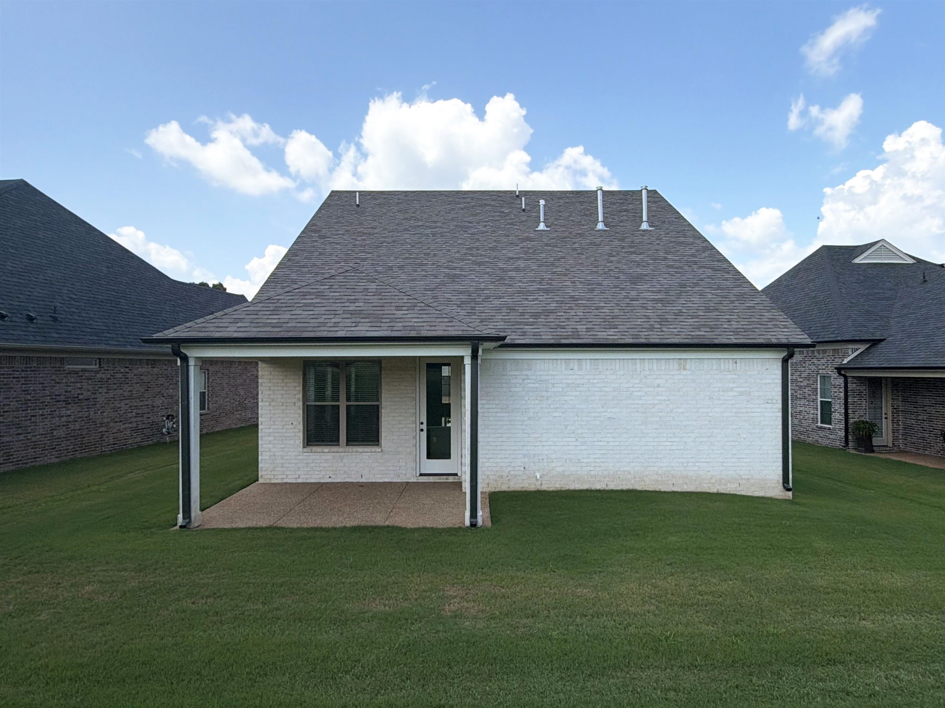 290 St Andrews Dr Property Photo 23