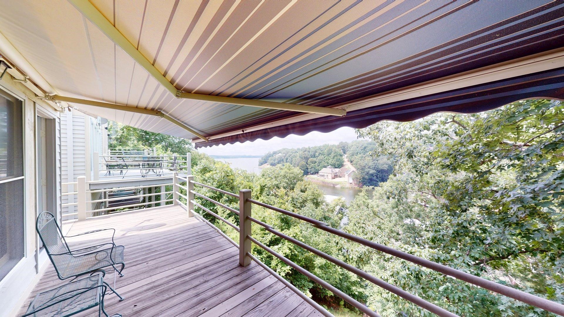 200 Deer Path Property Photo 24