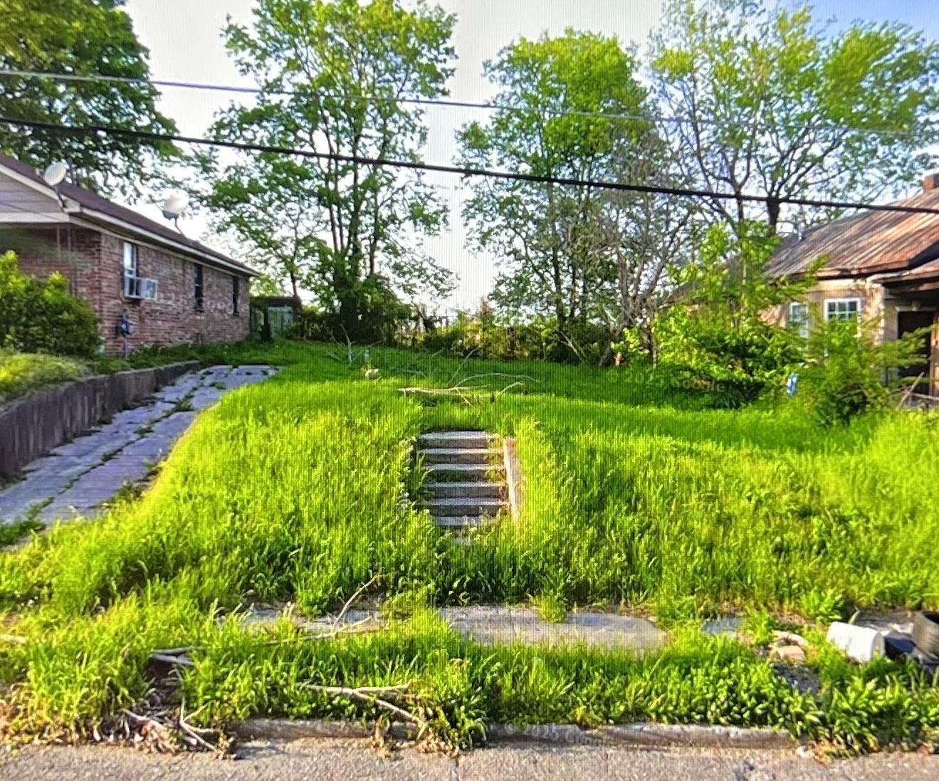 264 E Alston Ave Property Photo 1