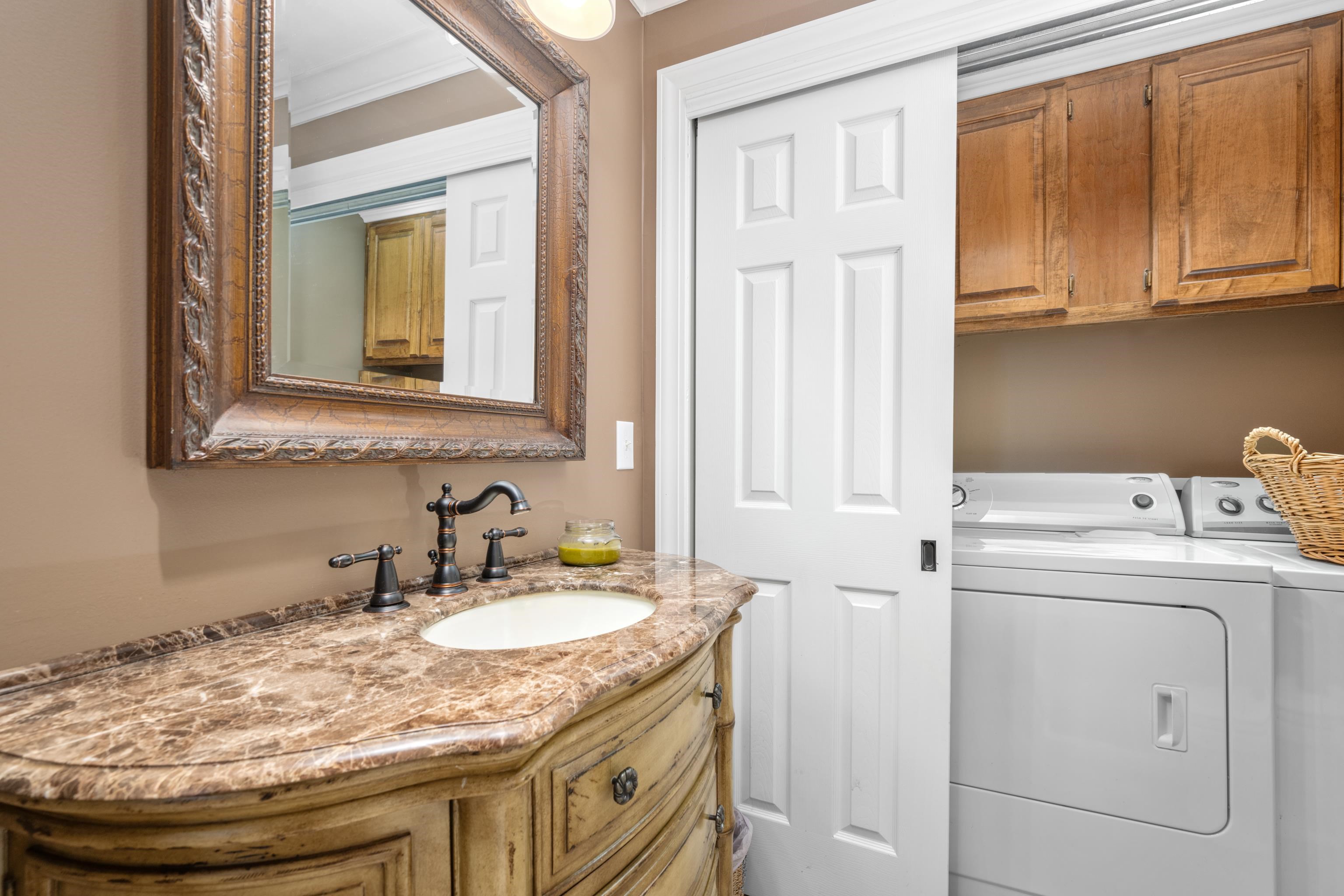 685 River Cliff Ln Property Photo 19