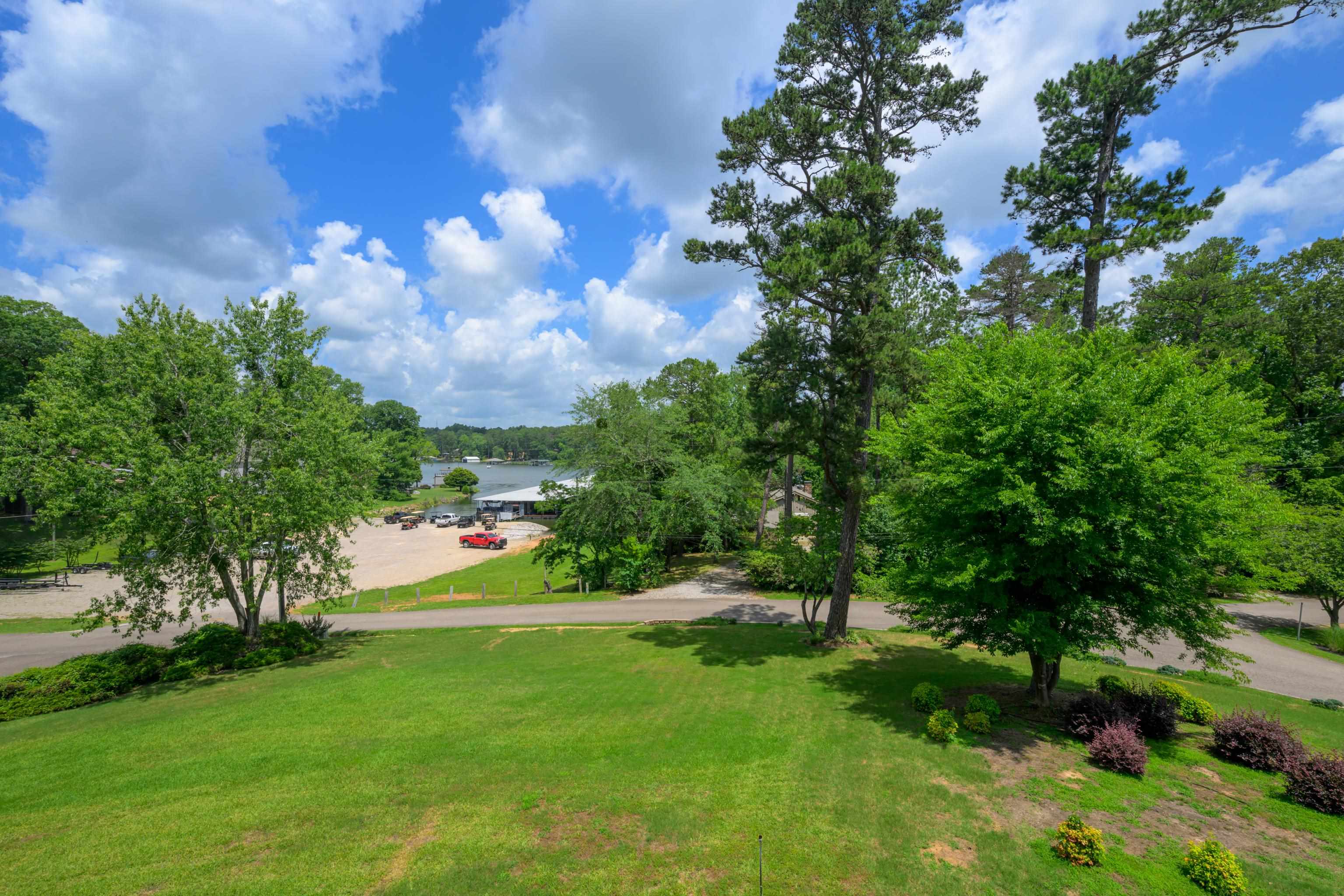 685 River Cliff Ln Property Photo 39