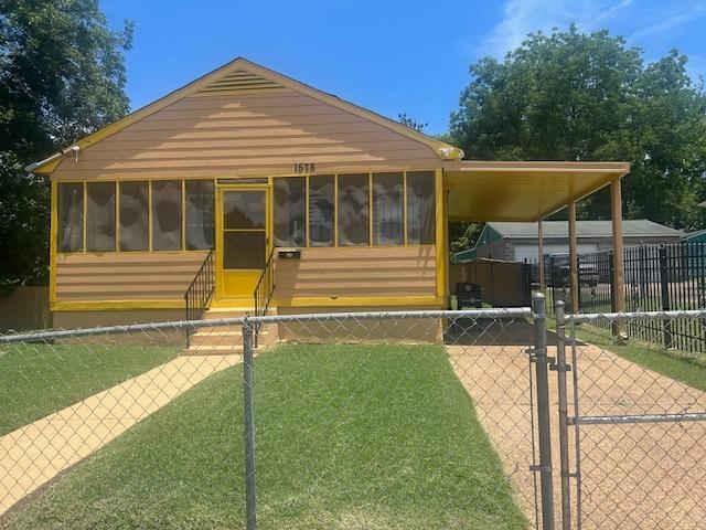 1578 KANSAS ST Property Photo 1