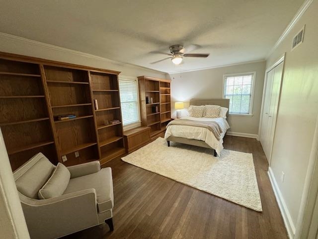 724 Center Dr Property Photo 7