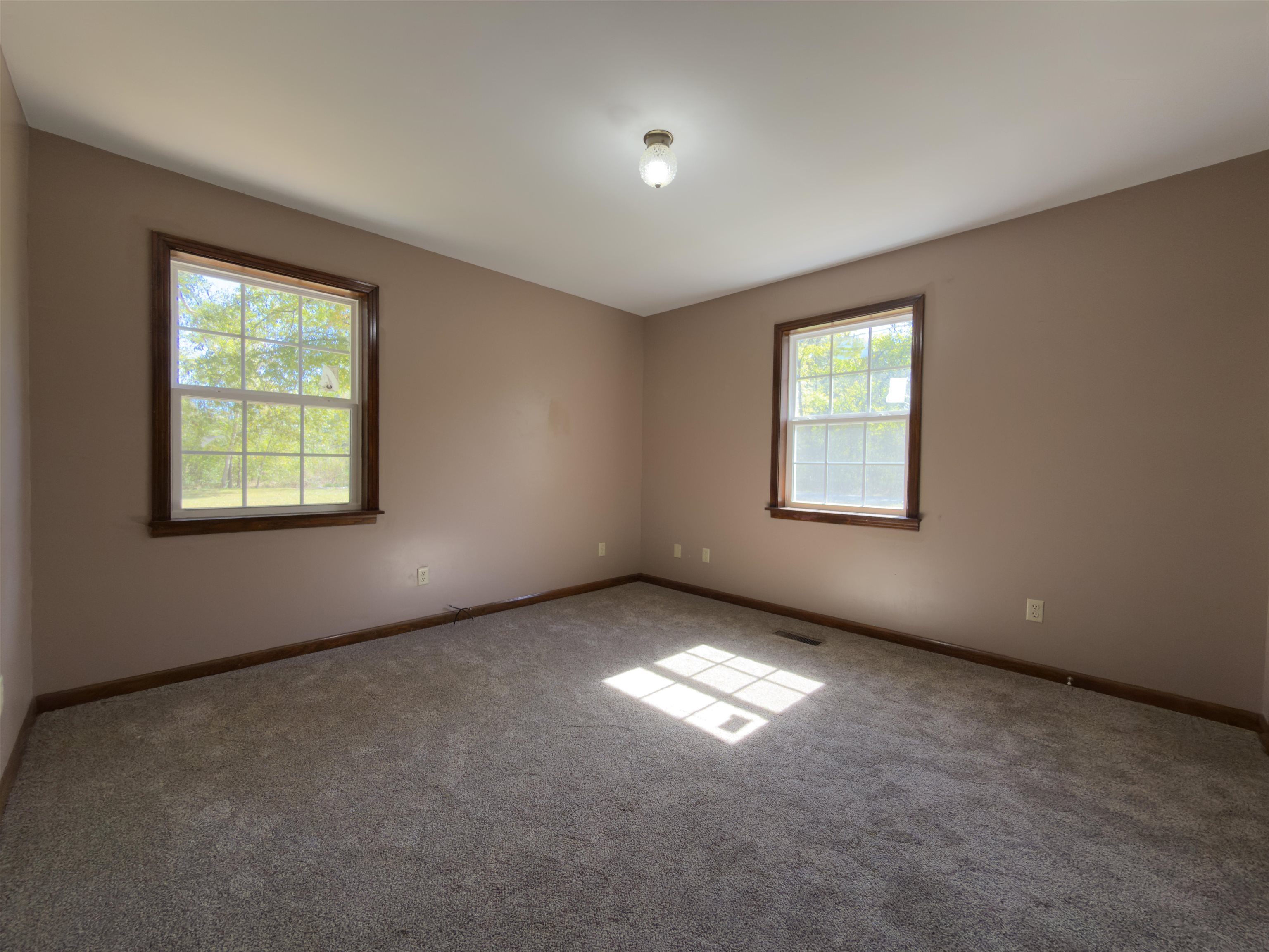 30 Gatlin Rd Property Photo 10