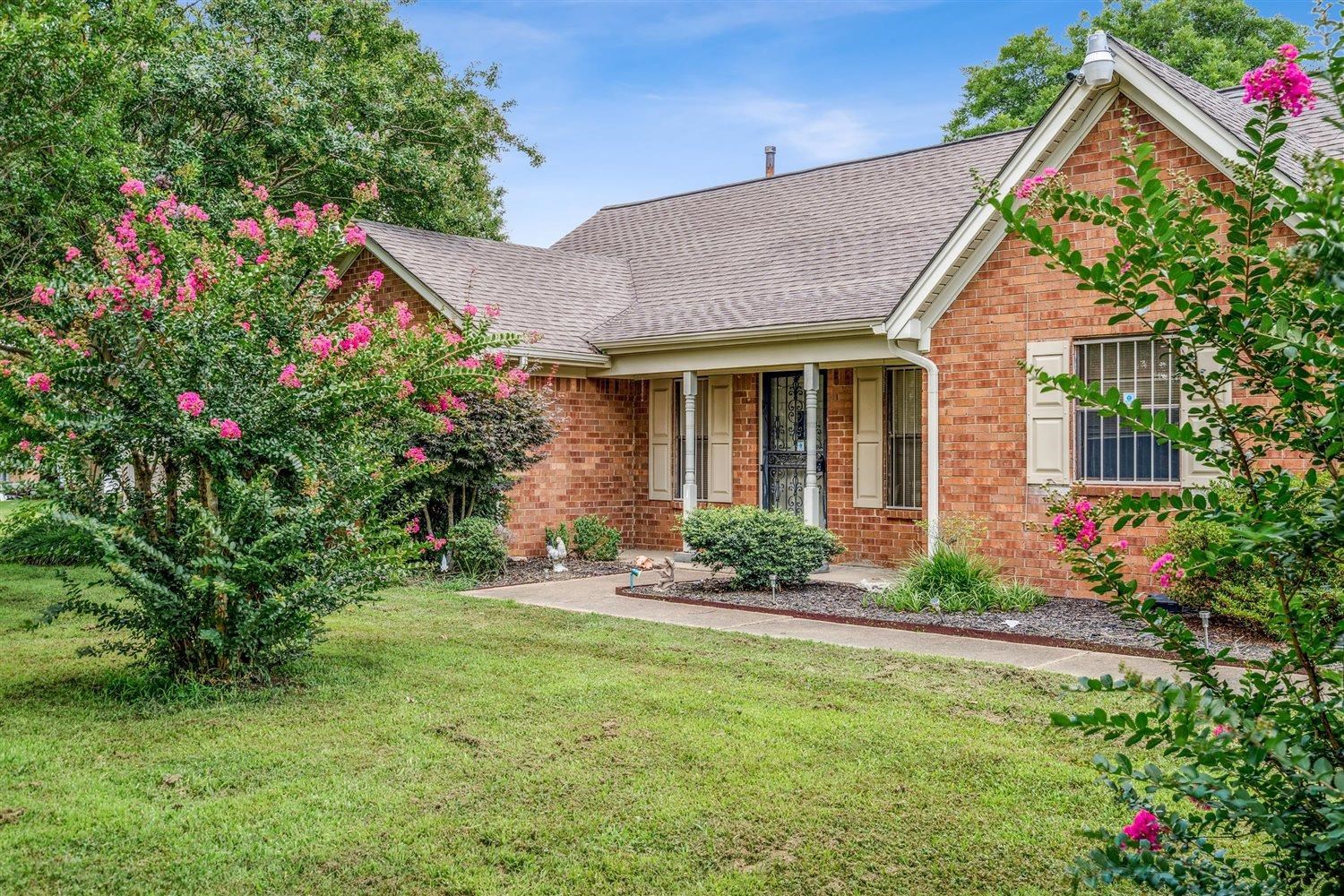 6580 Austin Peay Hwy Property Photo 1