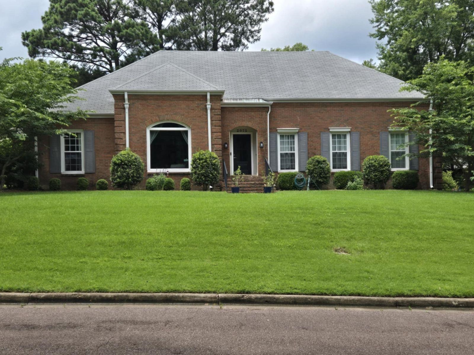 2075 Bensonwood Dr Property Photo 1