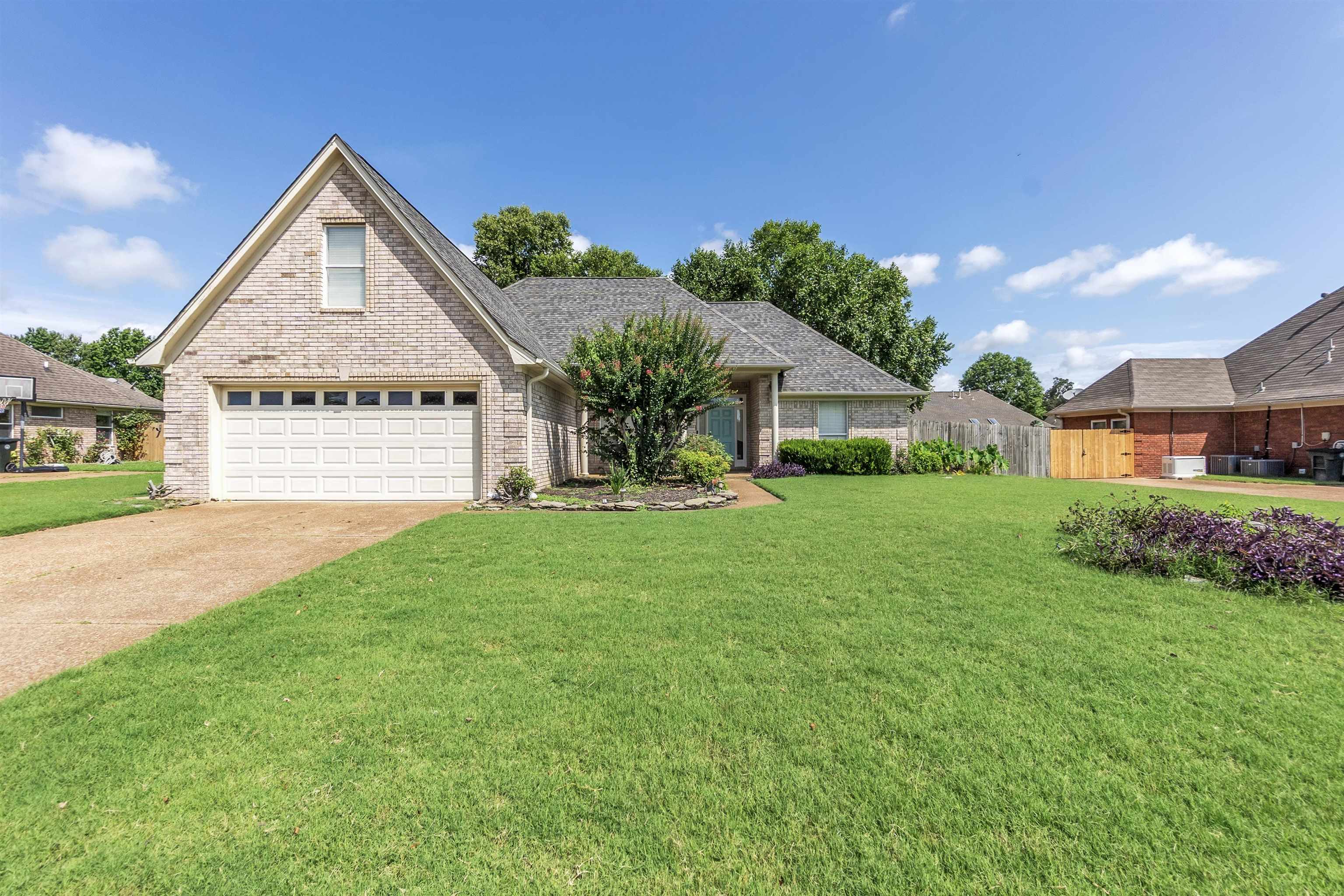 6530 Raner Creek Dr Property Photo 1