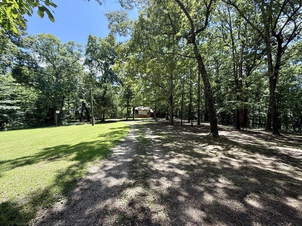 10 White Oak Dr Property Photo 1