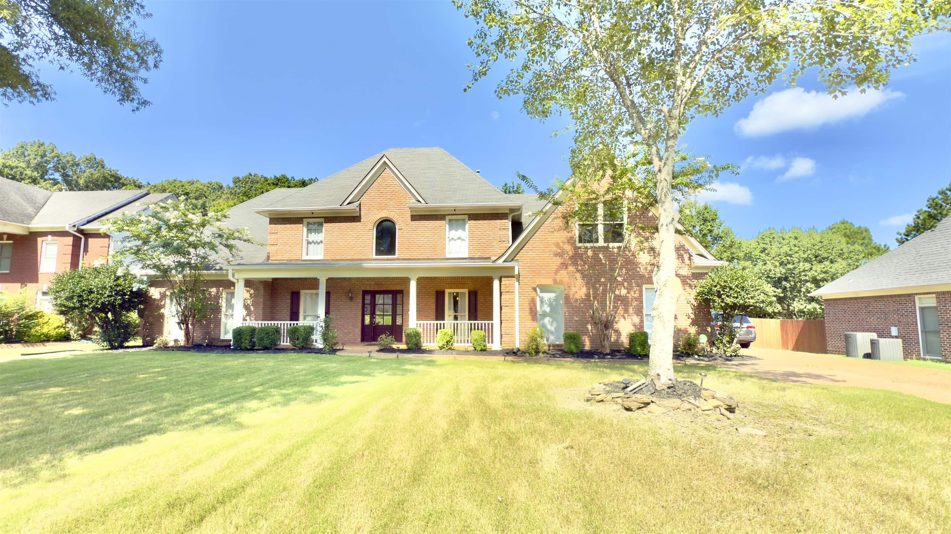 1385 Winoka Rd Property Photo 1