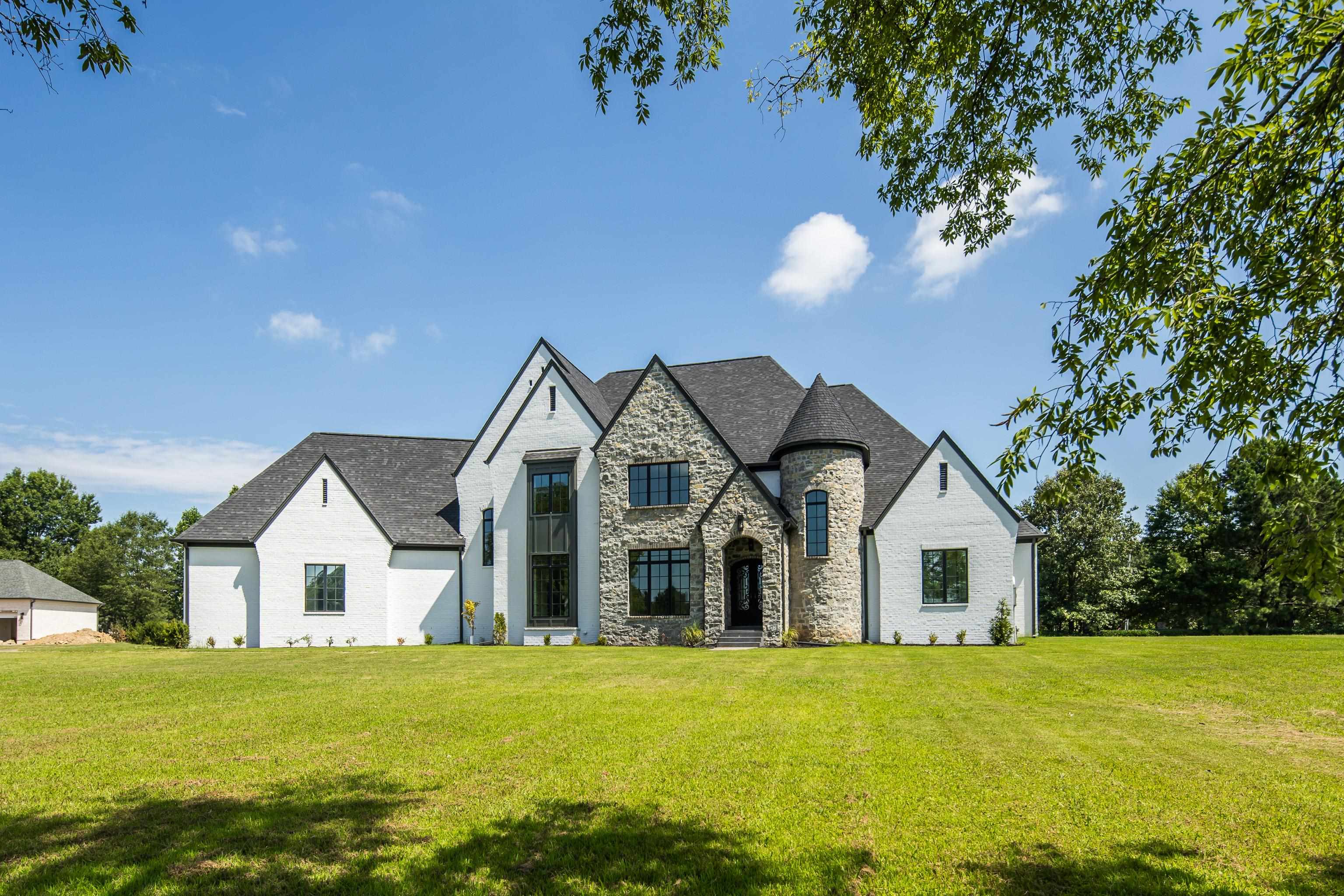 9926 Garden Wind Cv Property Photo 1