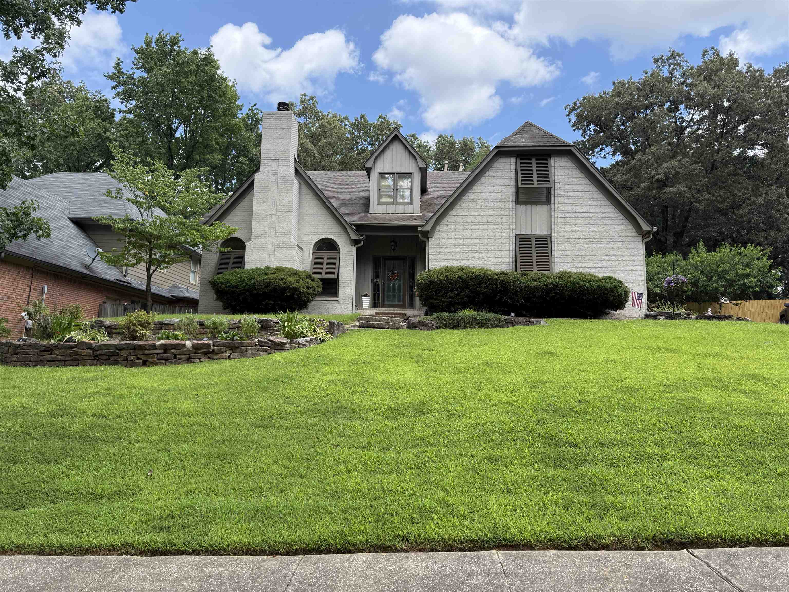 8686 Cedar Farms Dr Property Photo 1