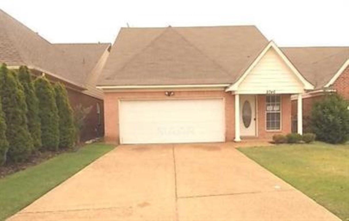 2746 Virginia Woods Pl Property Photo 1