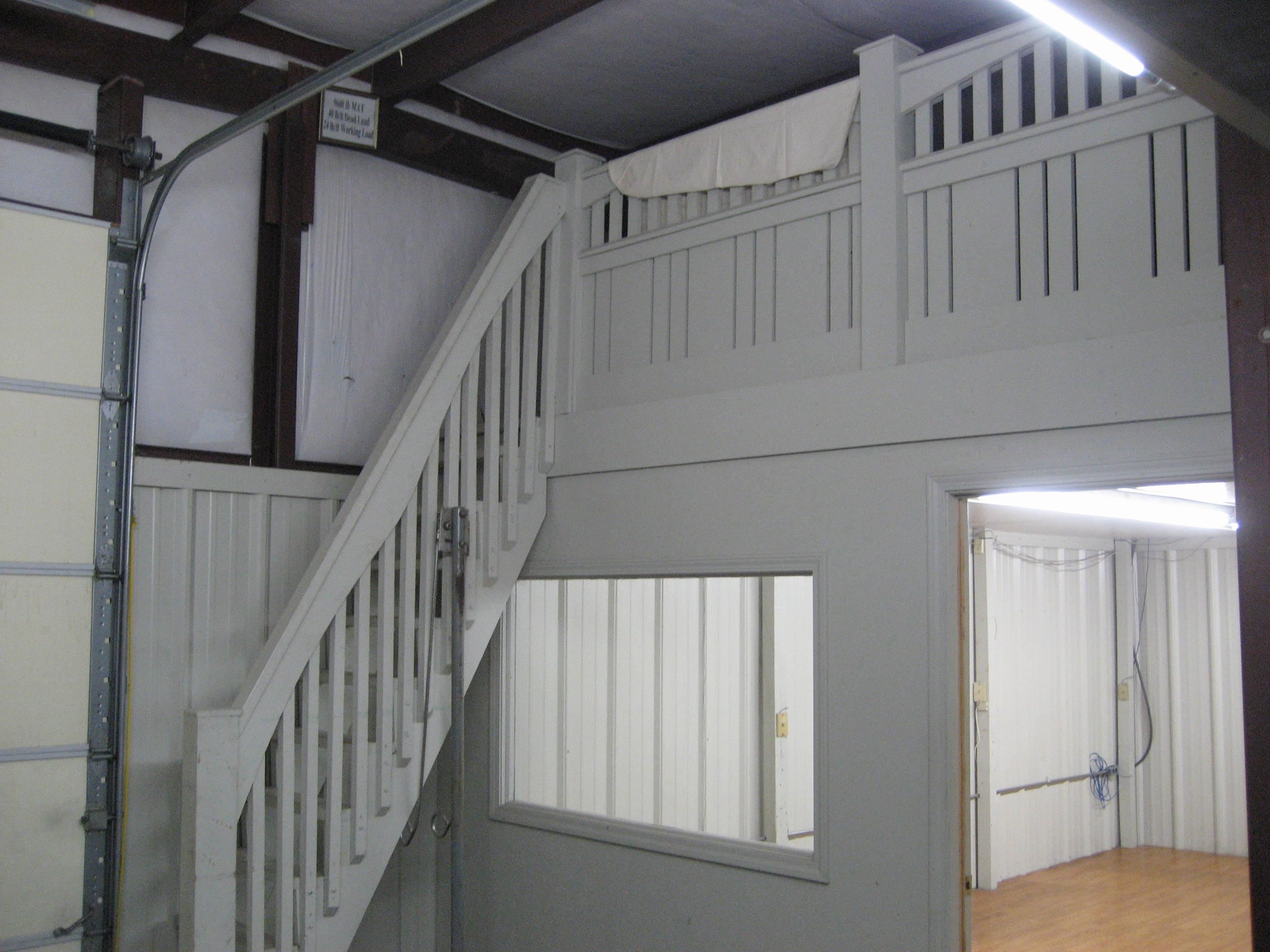 202 Perry St Property Photo 8