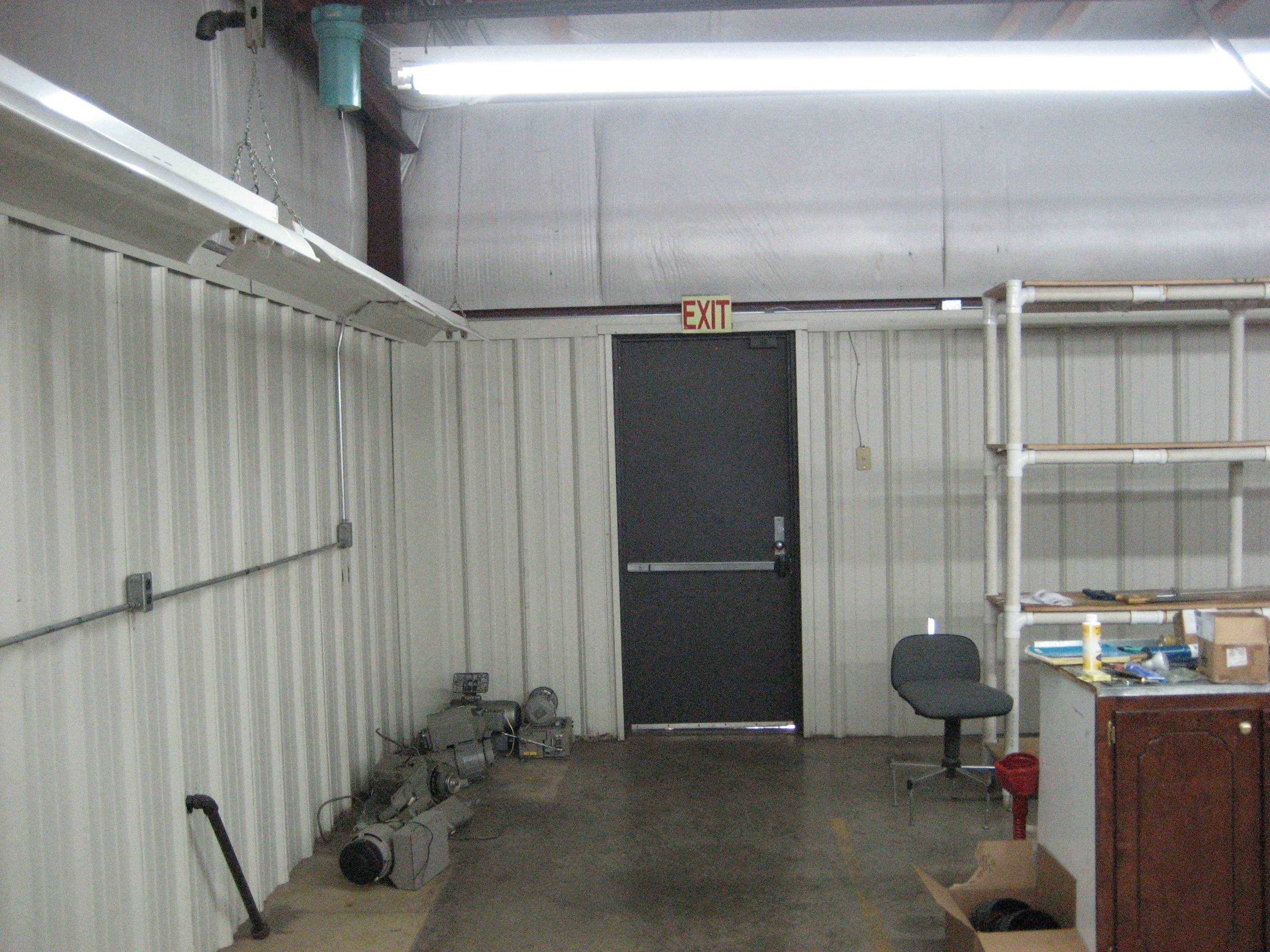 202 Perry St Property Photo 9