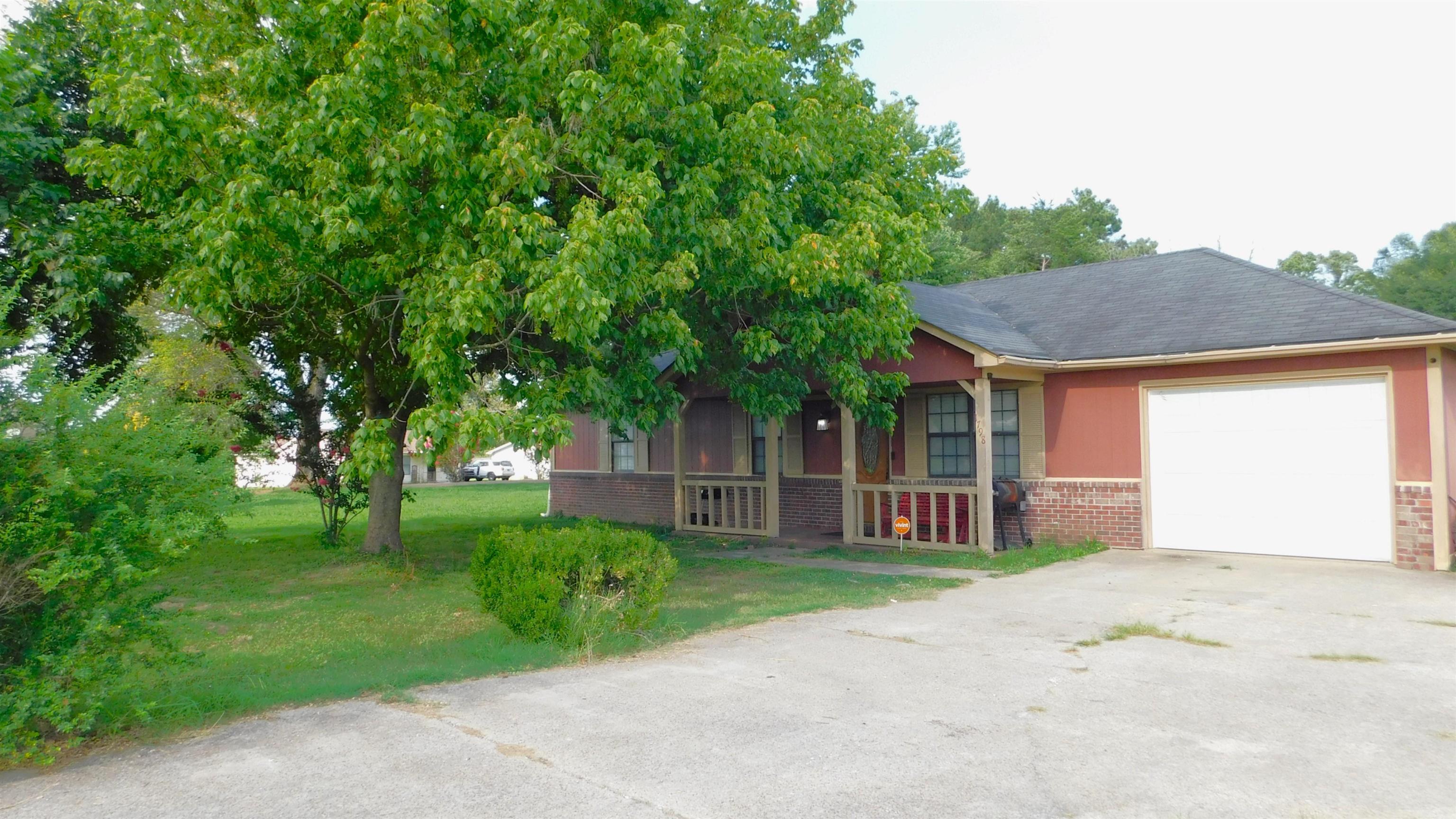 1798 Wooten St Property Photo 1