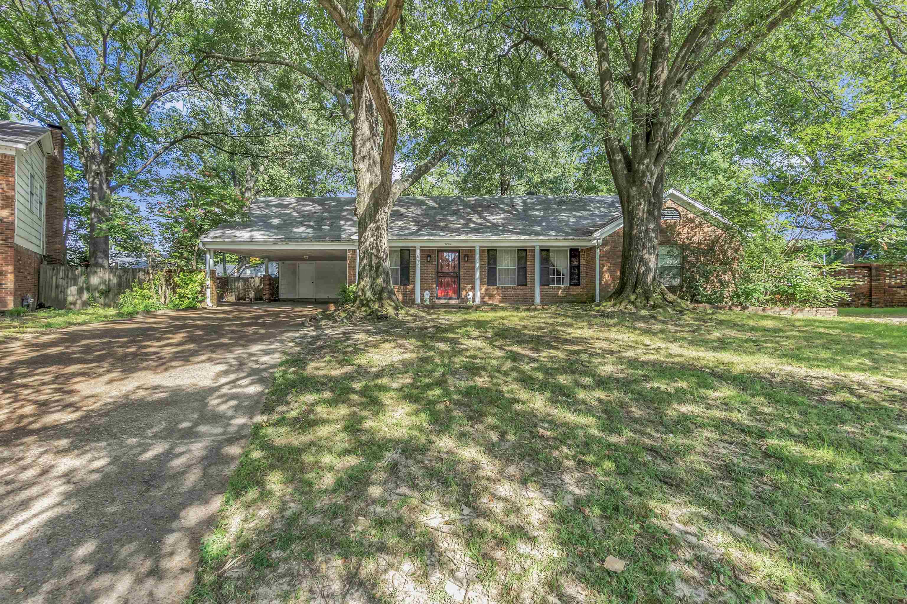 3204 Estes St Property Photo 1