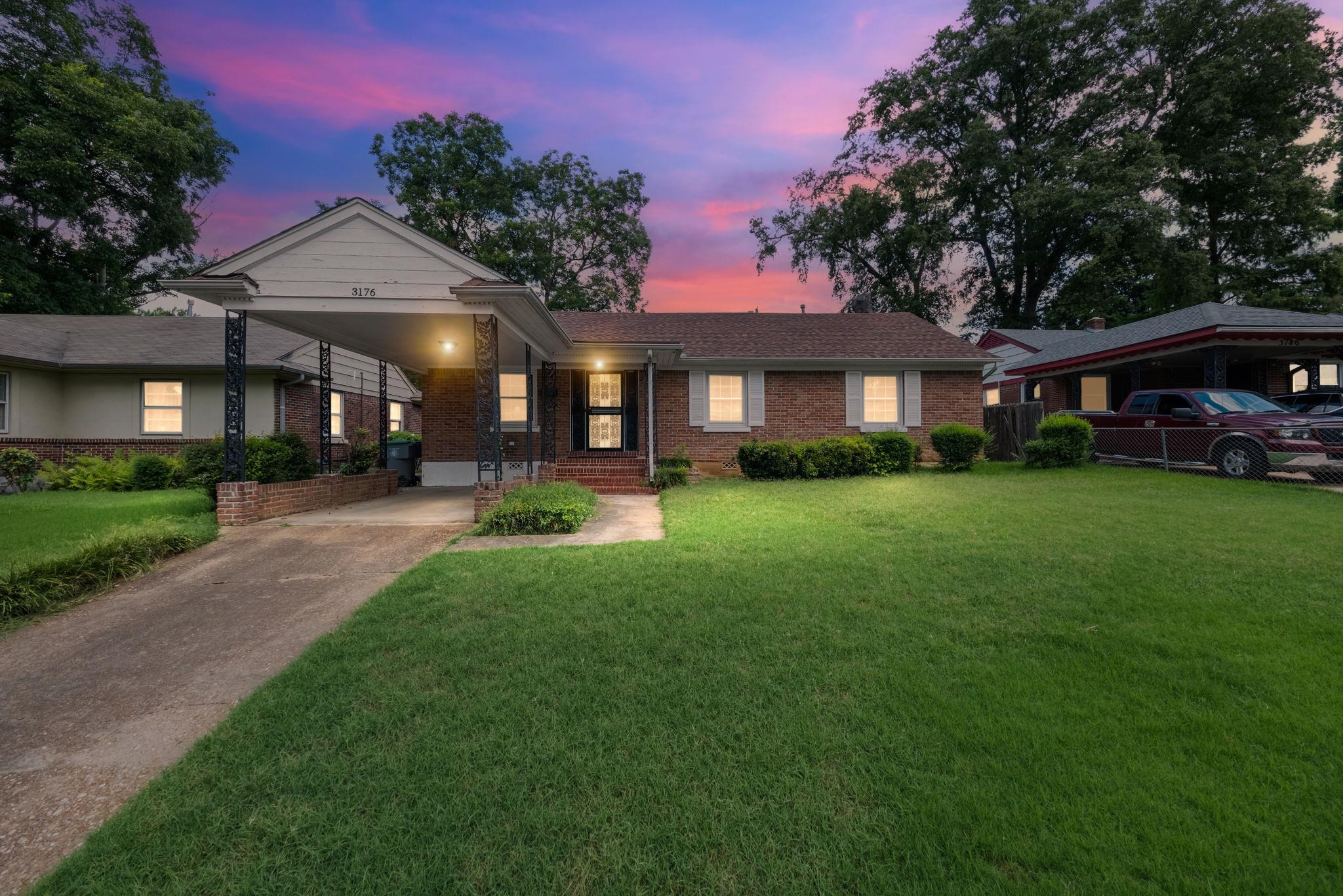 3176 Toby Ln Property Photo 1