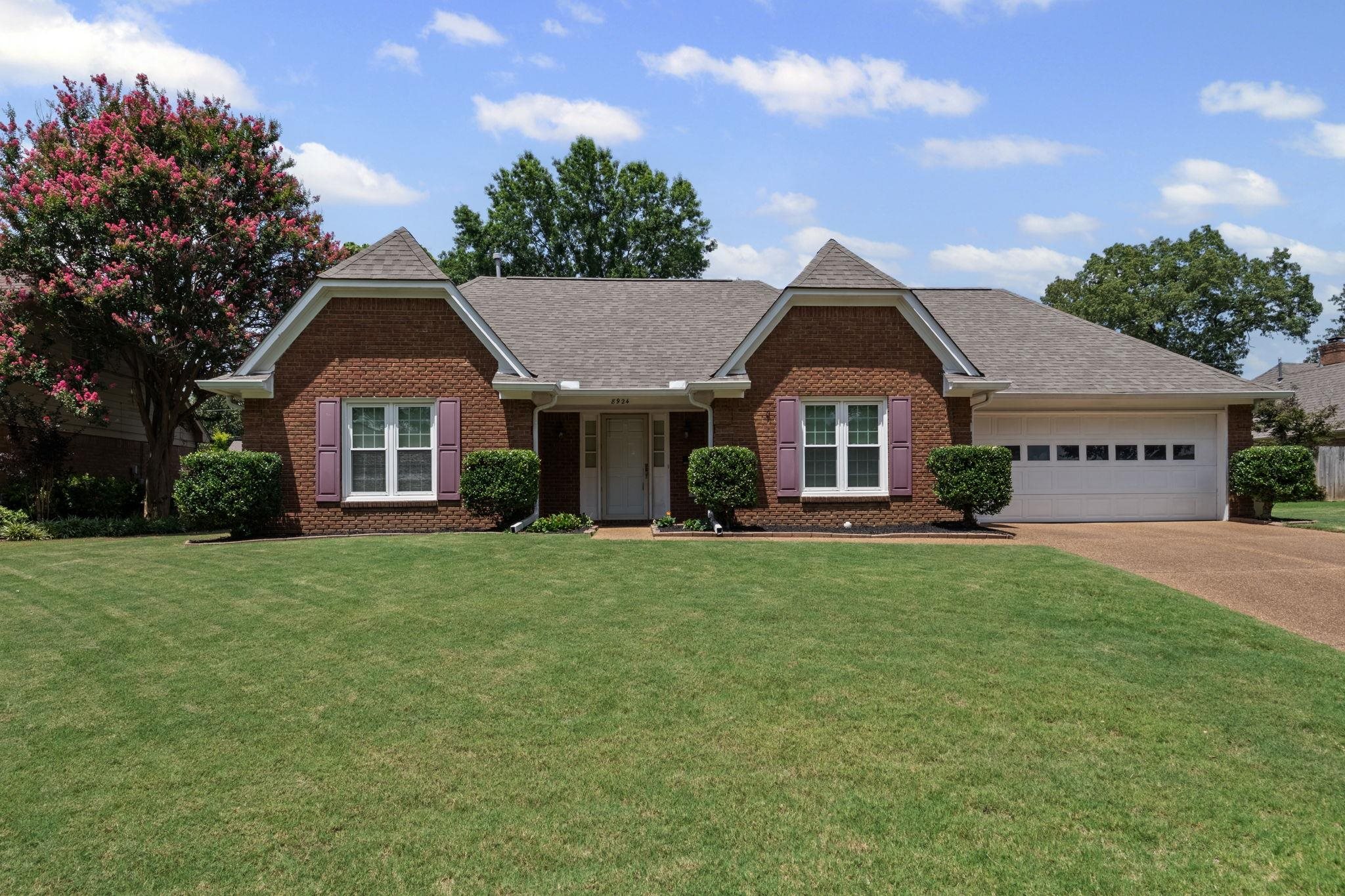 8924 Leaf Trail Cv Property Photo 1