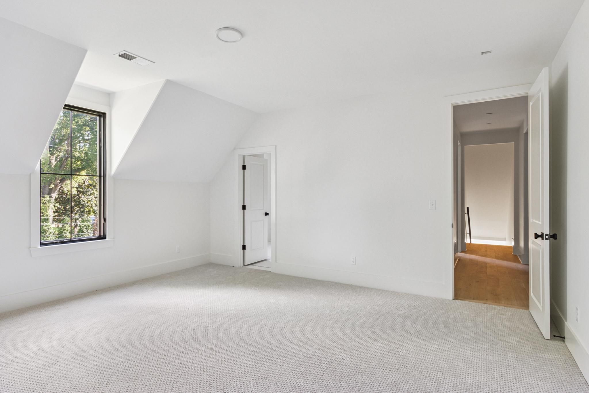 4798 Normandy Ln Property Photo 26