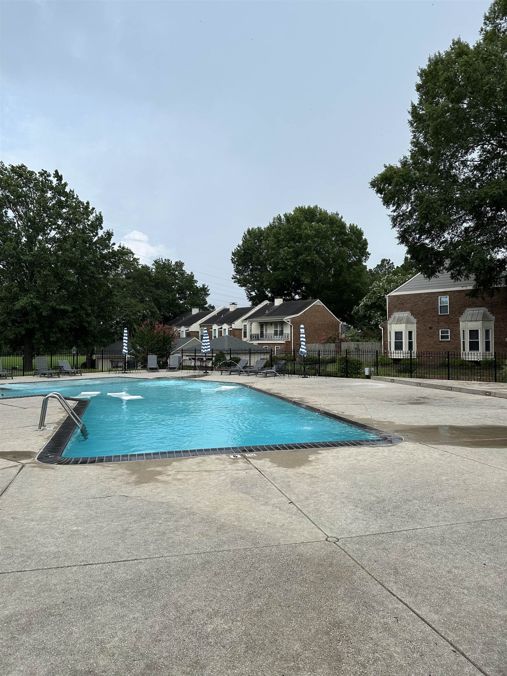 6939 Amberly Dr 6939 Property Photo 14