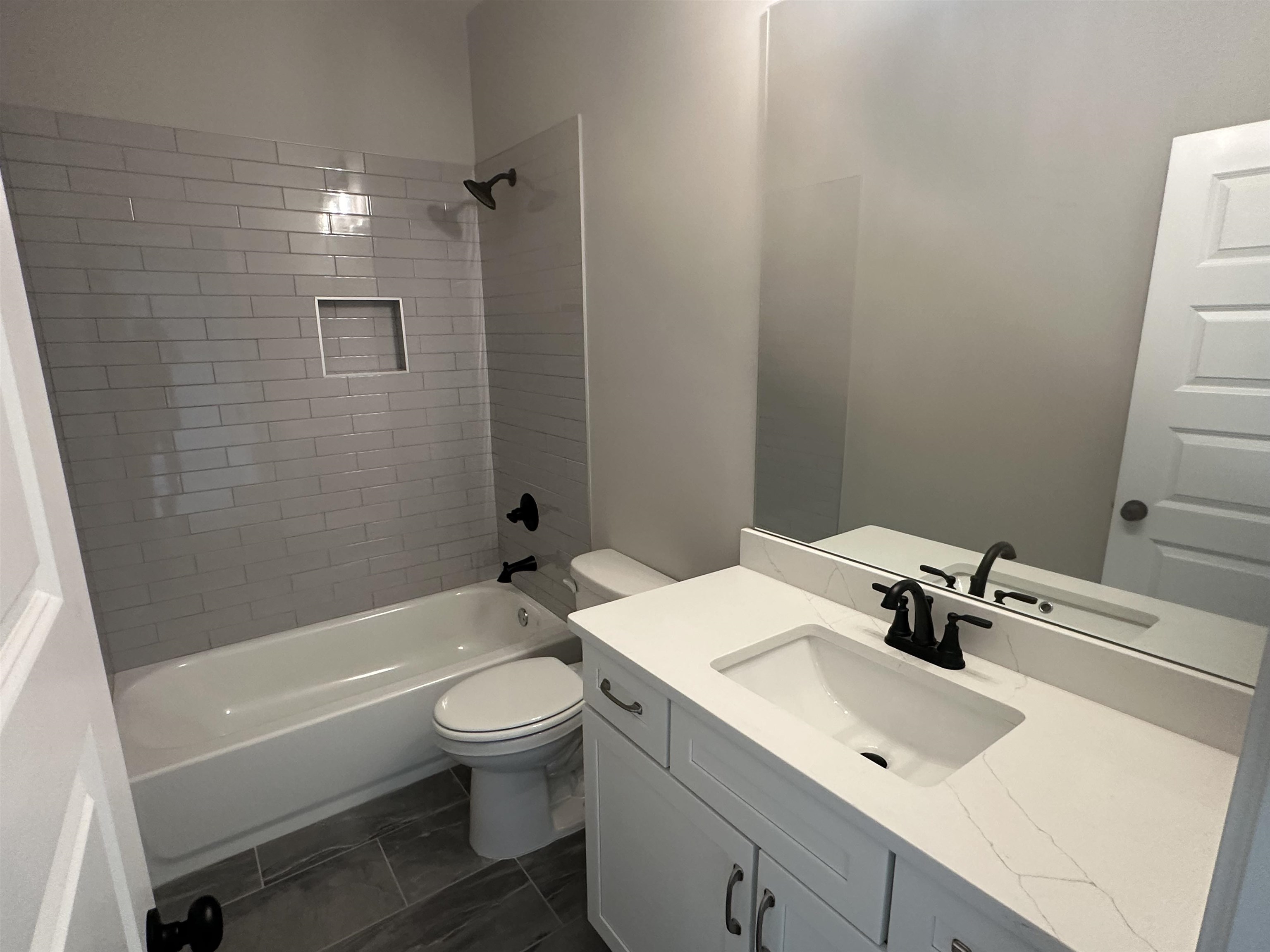 5372 Kaitlynn Rose Dr W Property Photo 17