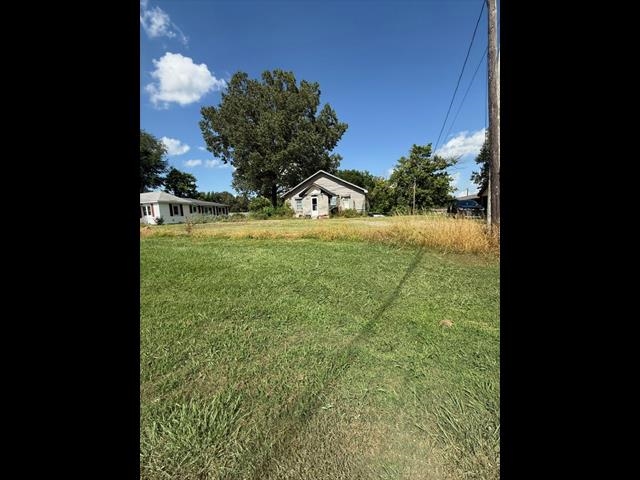 11766 Main St Property Photo 1