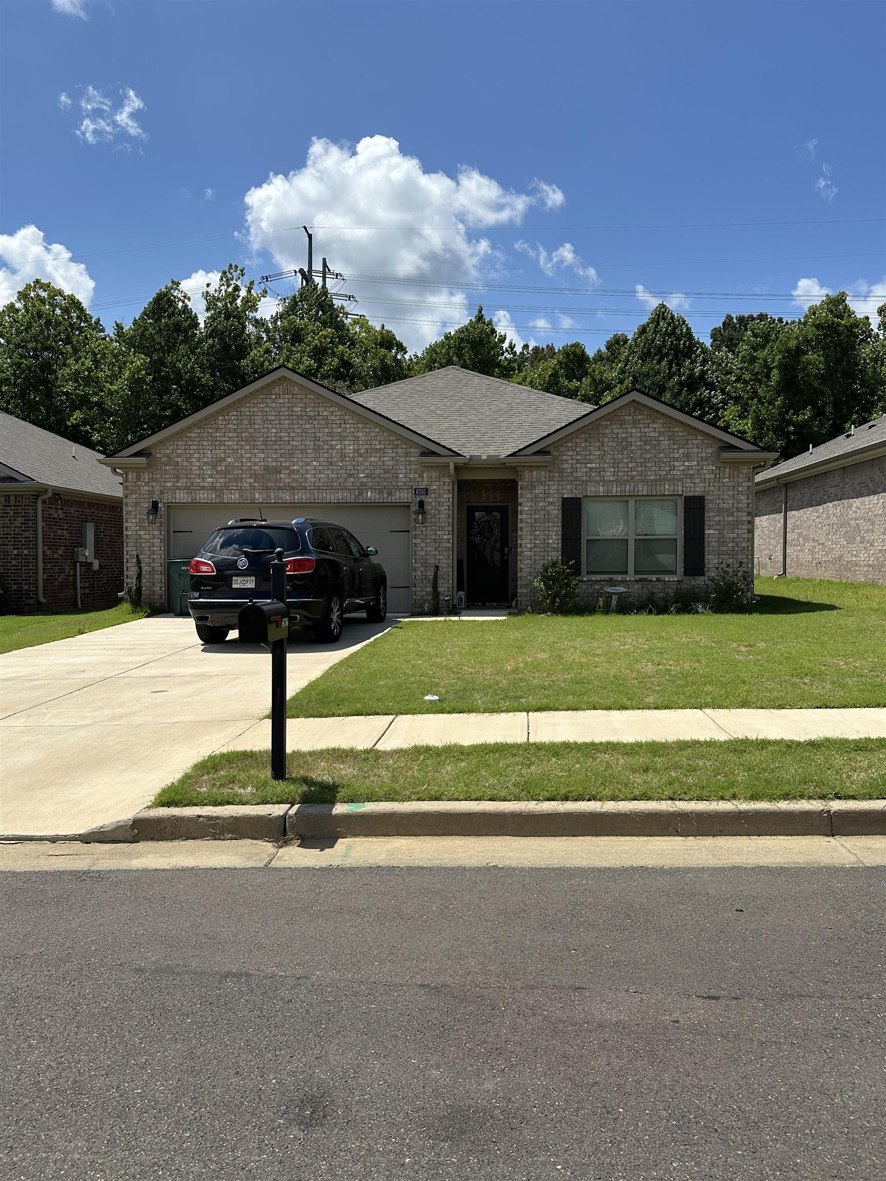 8781 Mary Frances Dr Property Photo 1