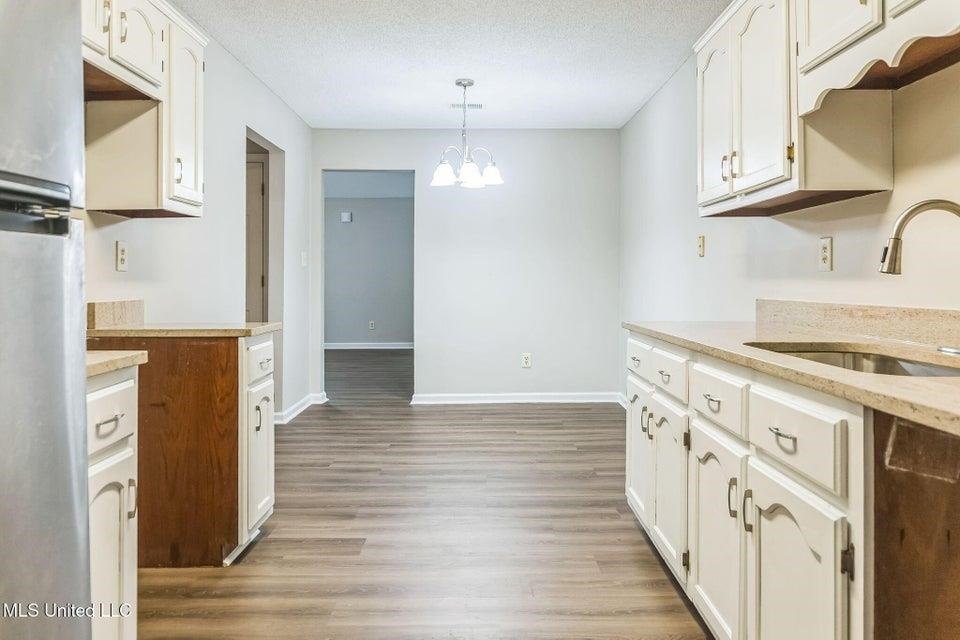 1628 Joy Blvd Property Photo 11