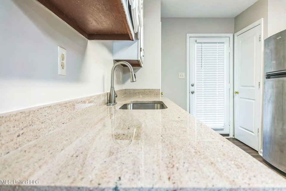 1628 Joy Blvd Property Photo 12