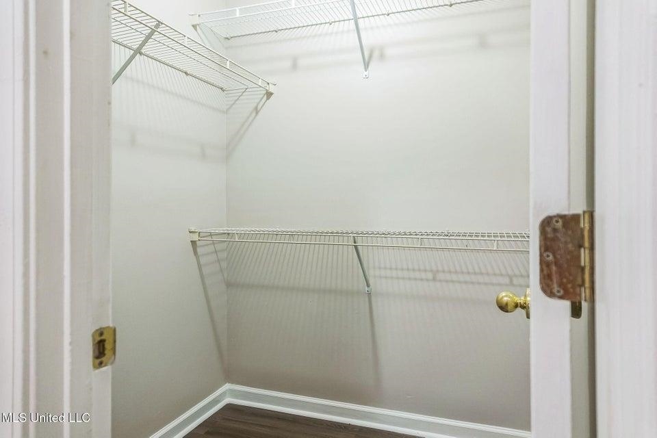 1628 Joy Blvd Property Photo 25