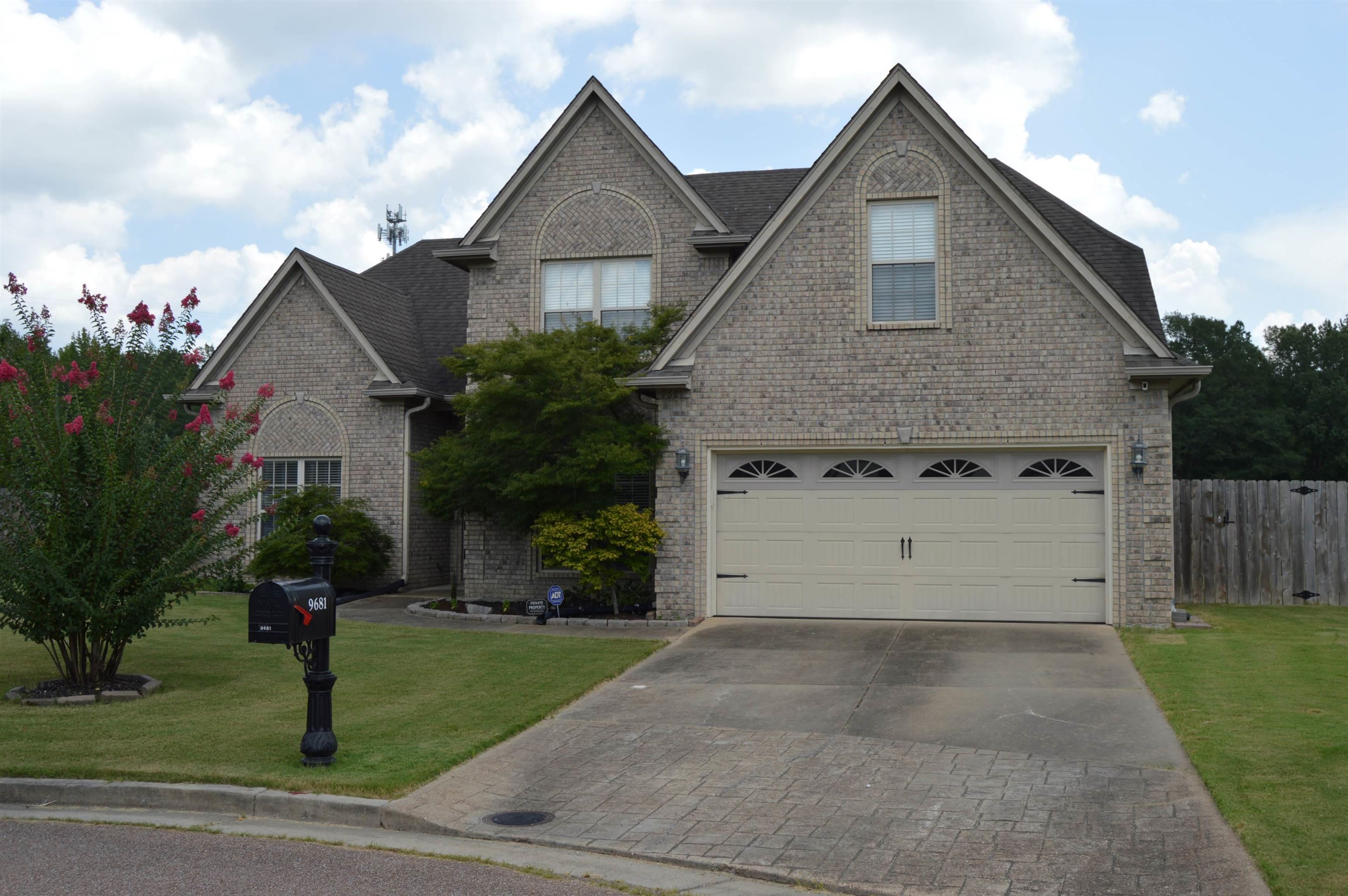 9681 Grays Lake Cv Property Photo 1